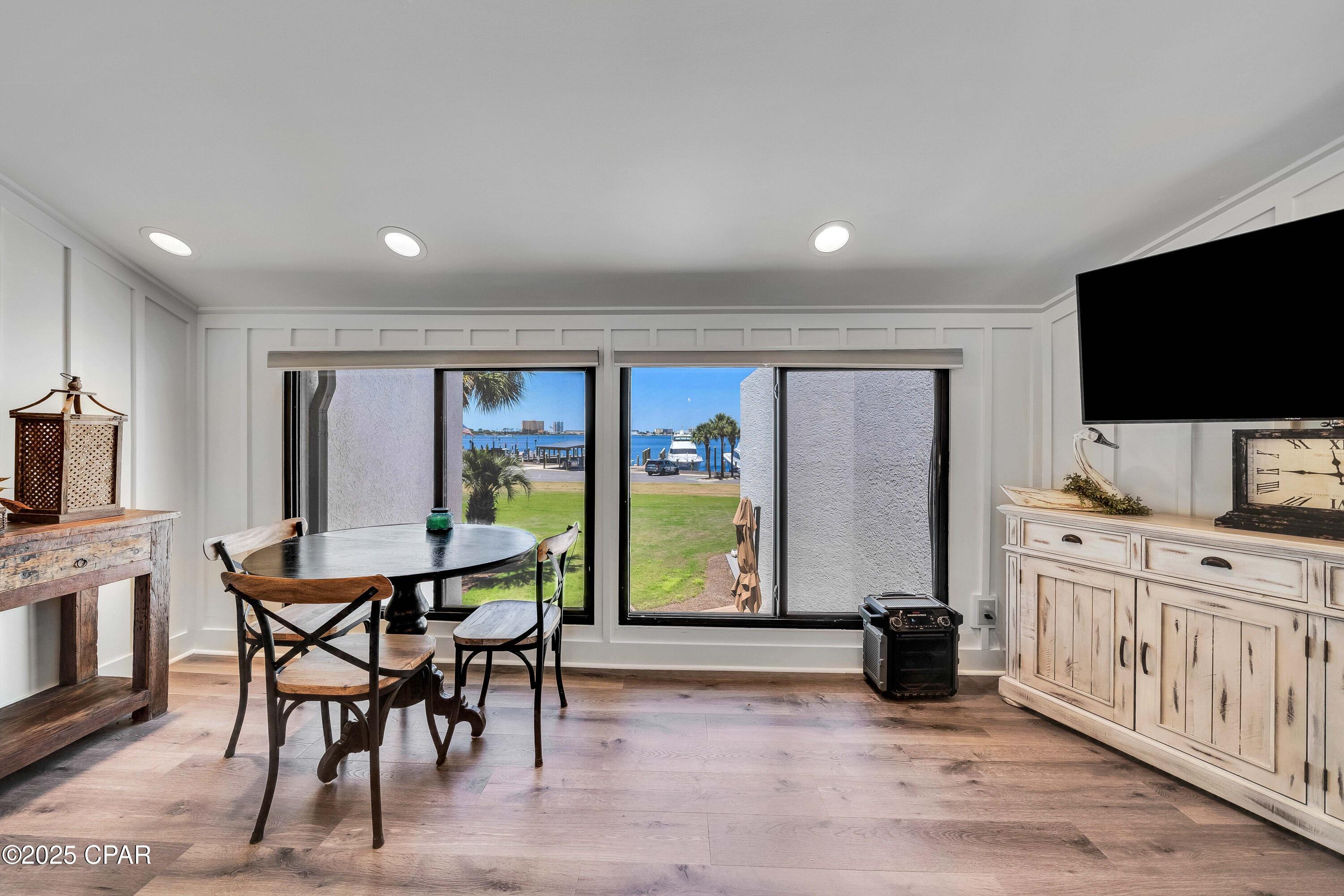 Image 18 For 4726 Bay Point  C226