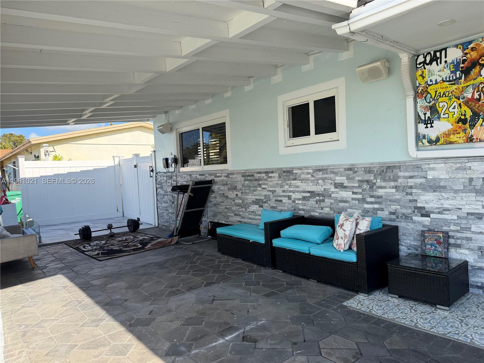 Property photo # 2
