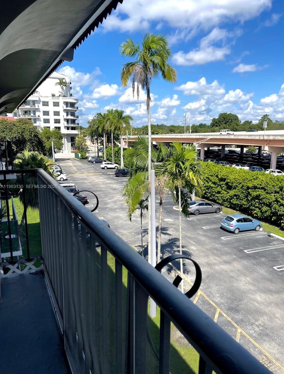 Granada Dadeland Condo