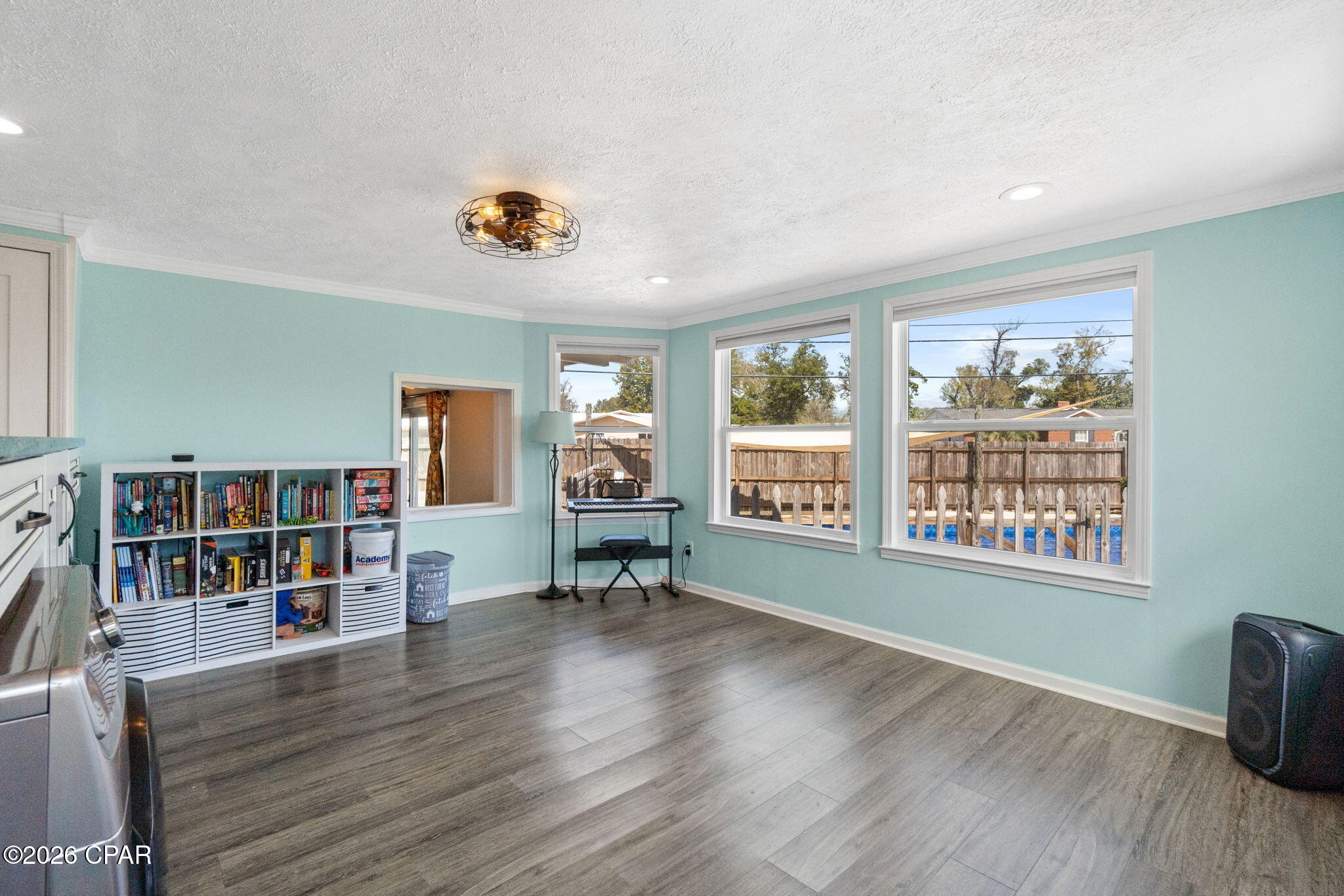 Image 23 For 200 Cove Terrace Drive