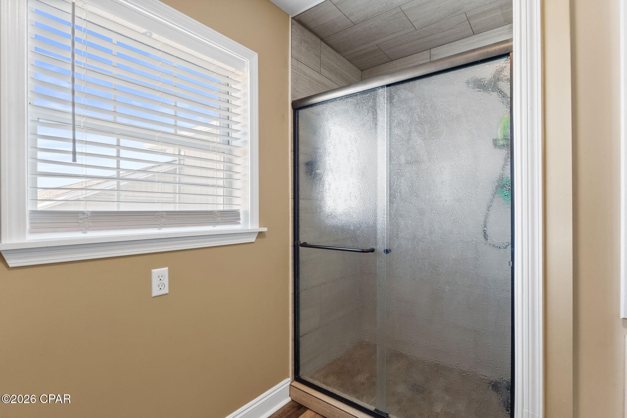 Image 31 For 200 Cove Terrace Drive