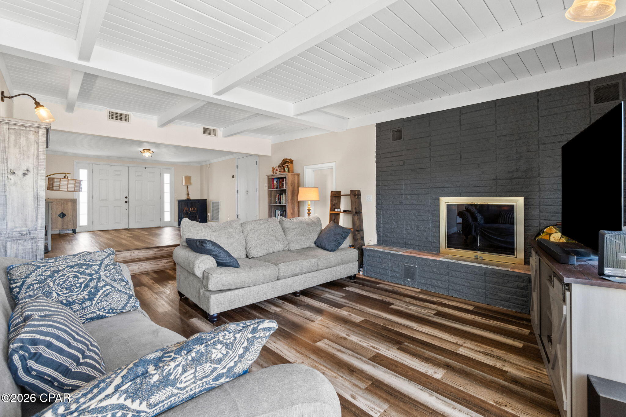 Image 5 For 200 Cove Terrace Drive