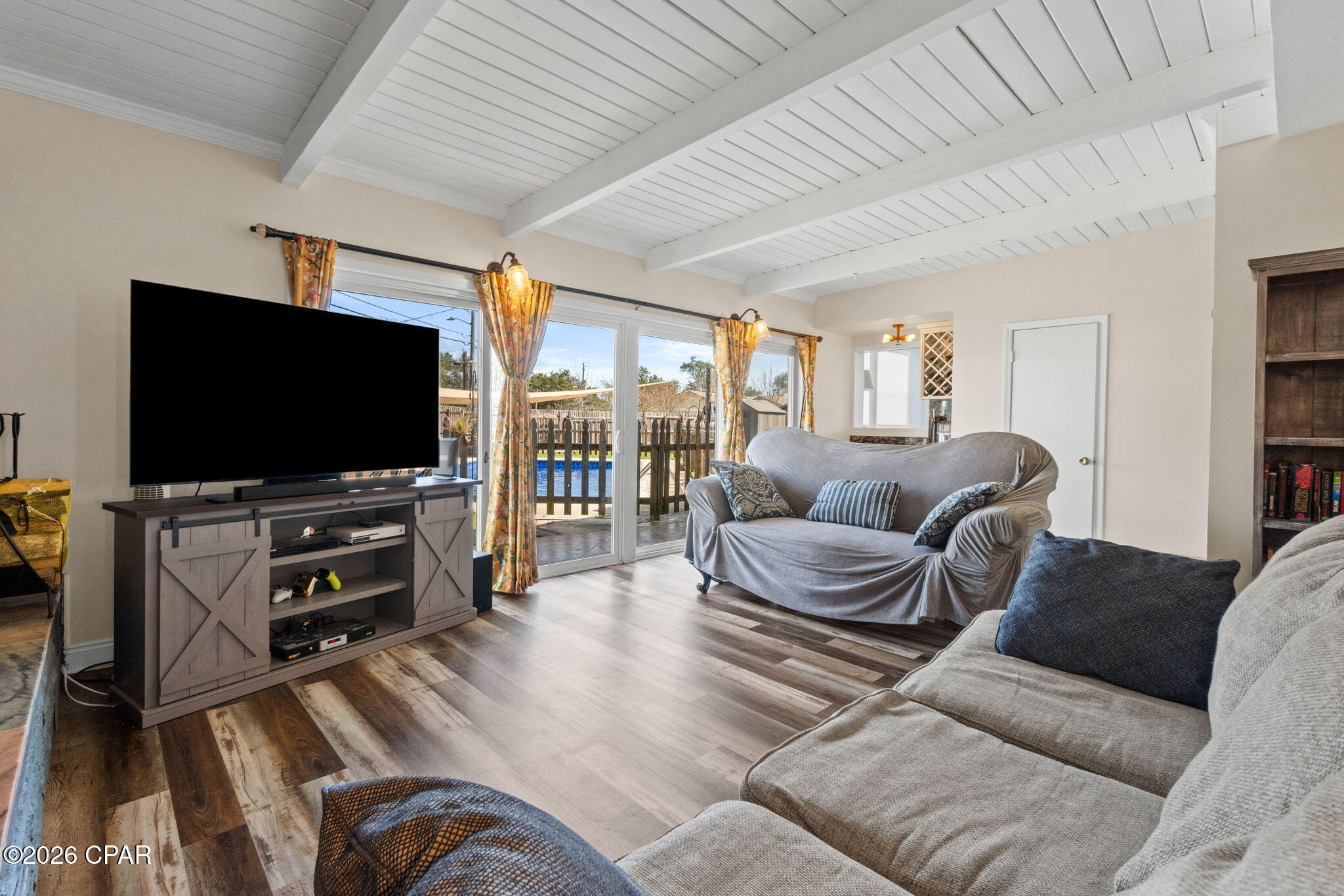 Image 6 For 200 Cove Terrace Drive