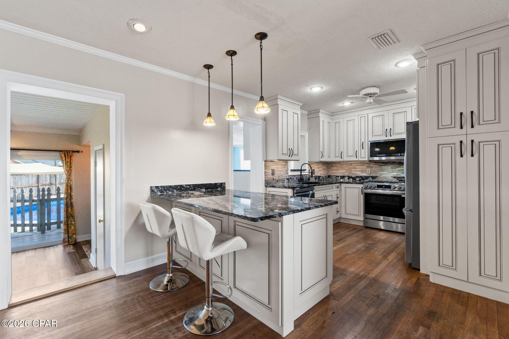 Image 7 For 200 Cove Terrace Drive