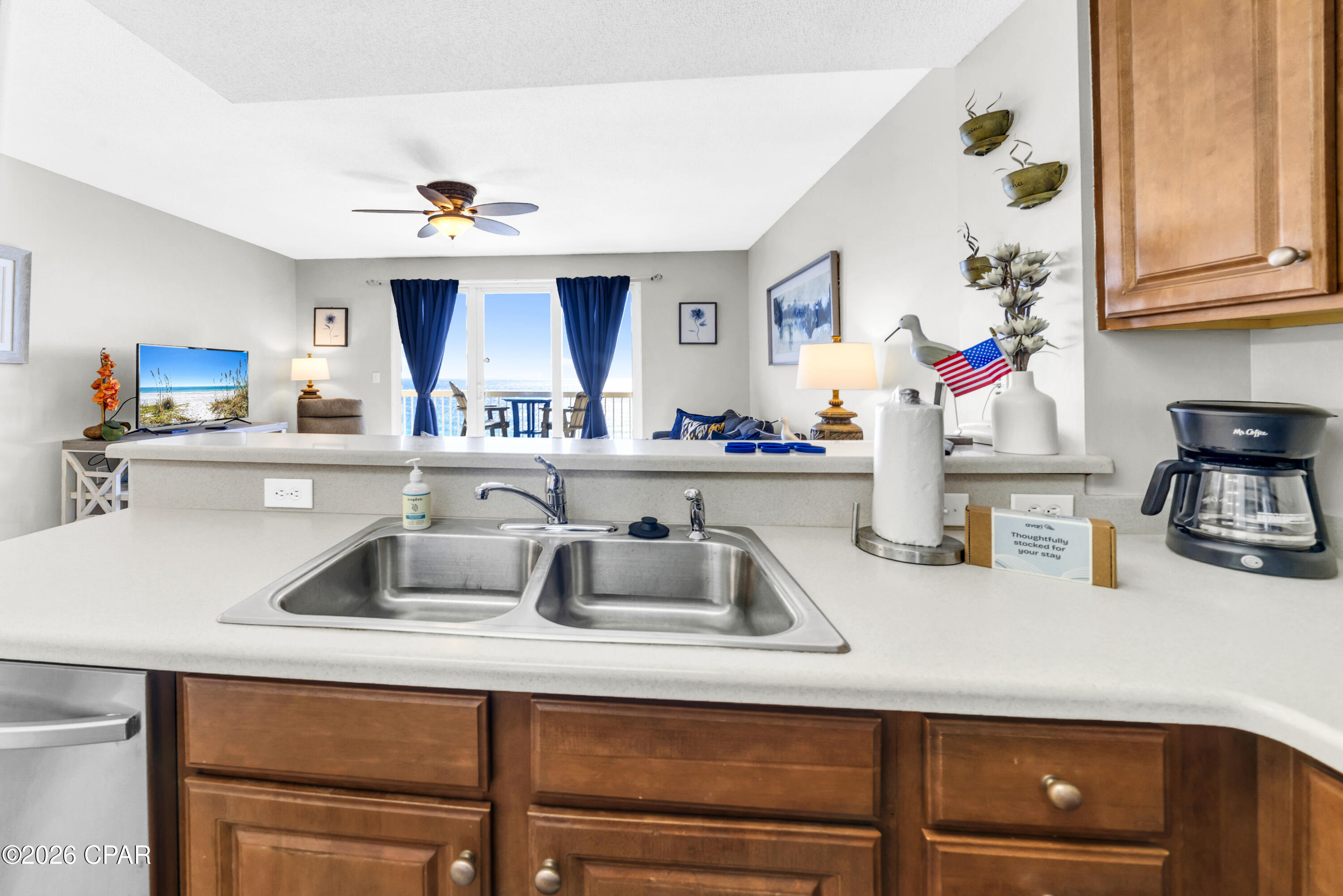 Image 9 For 5115 Gulf Drive 1403