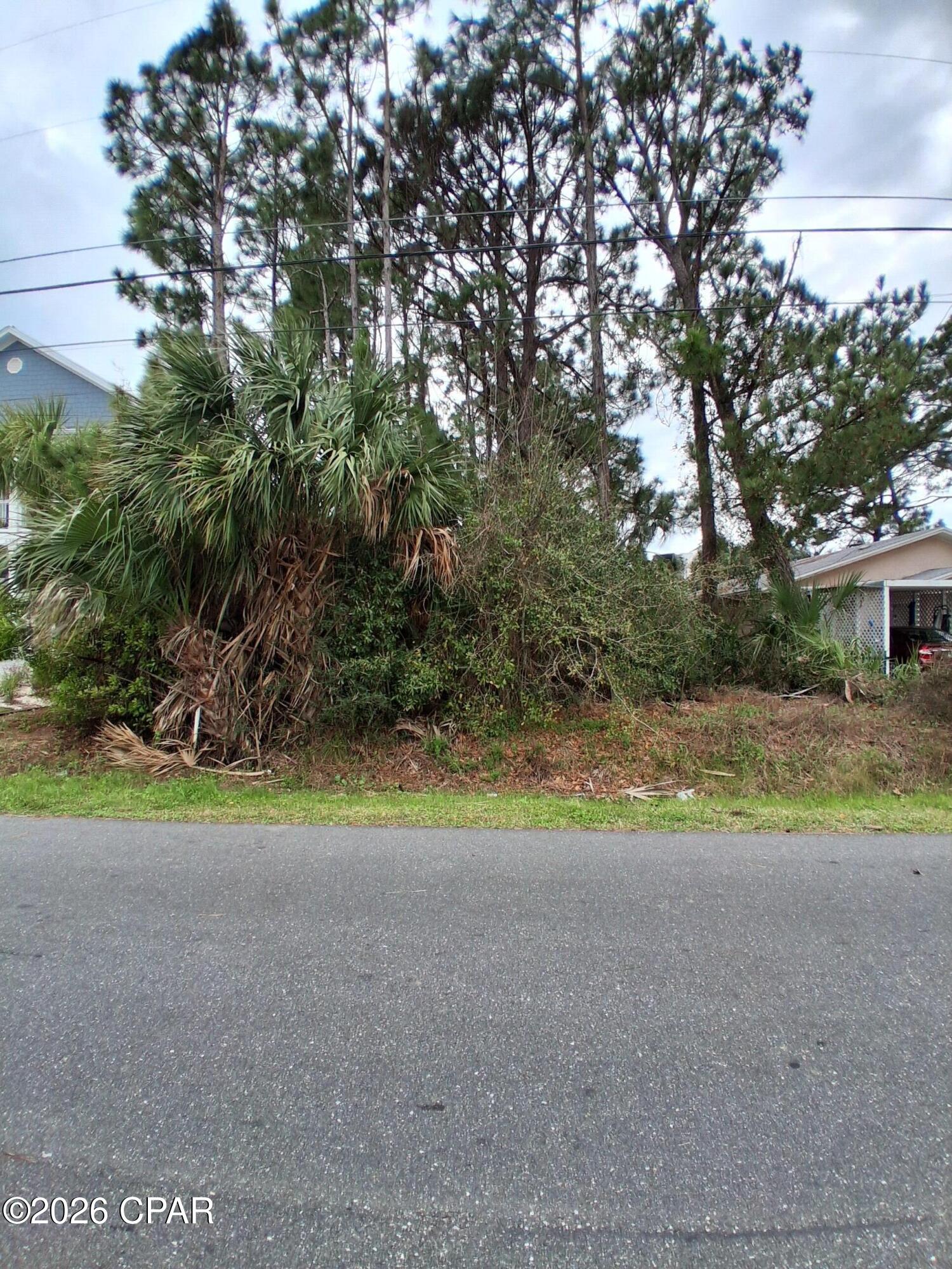 Image 3 For 6309 Pinetree Avenue