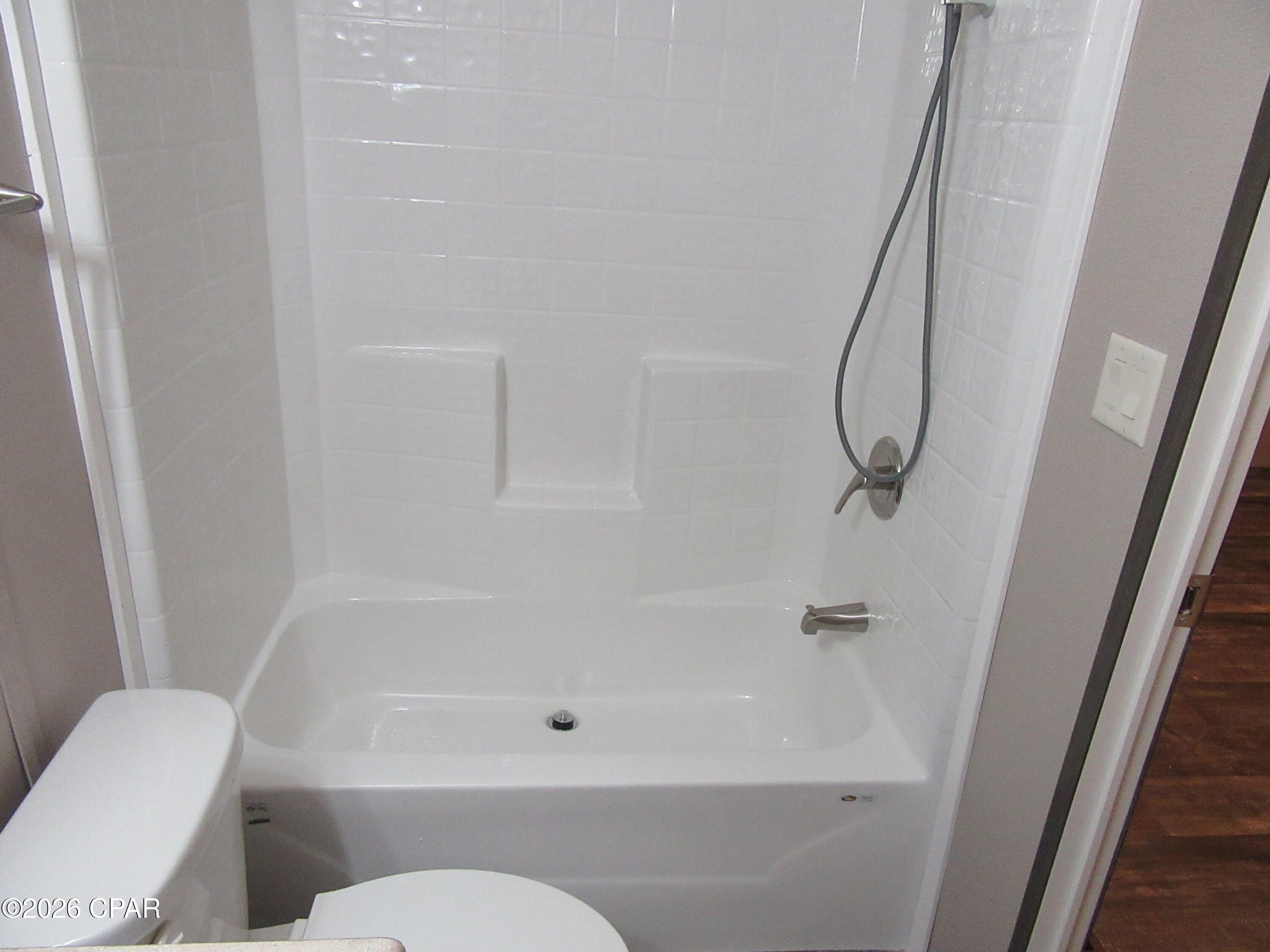 Image 10 For 4905 Alameda Street #1