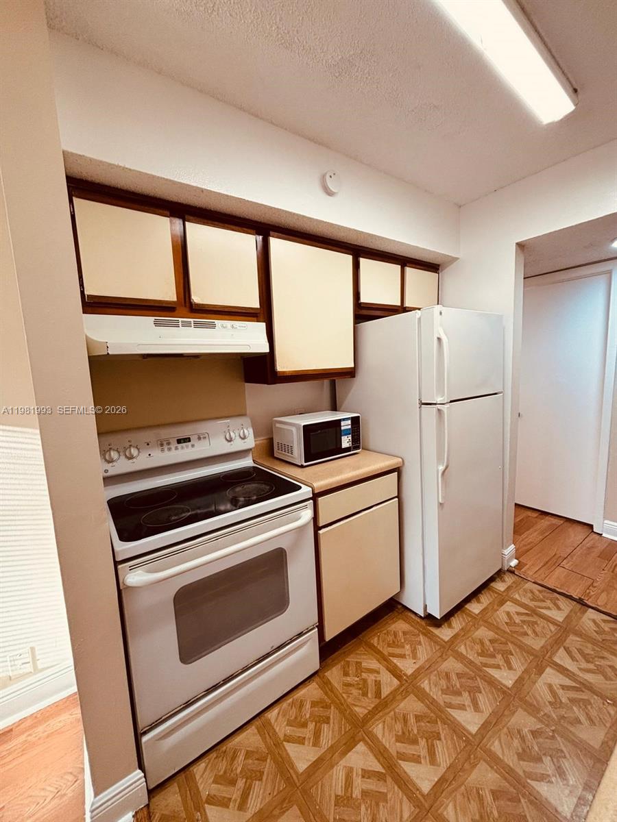 Sun Vista Gardens Condo