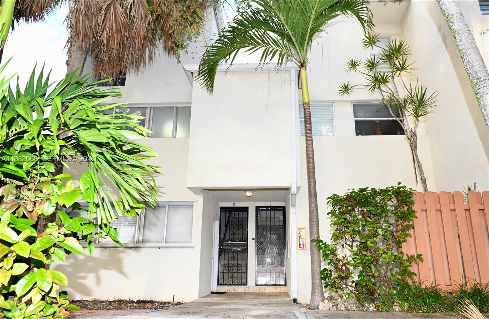 La Arboleda Condo
