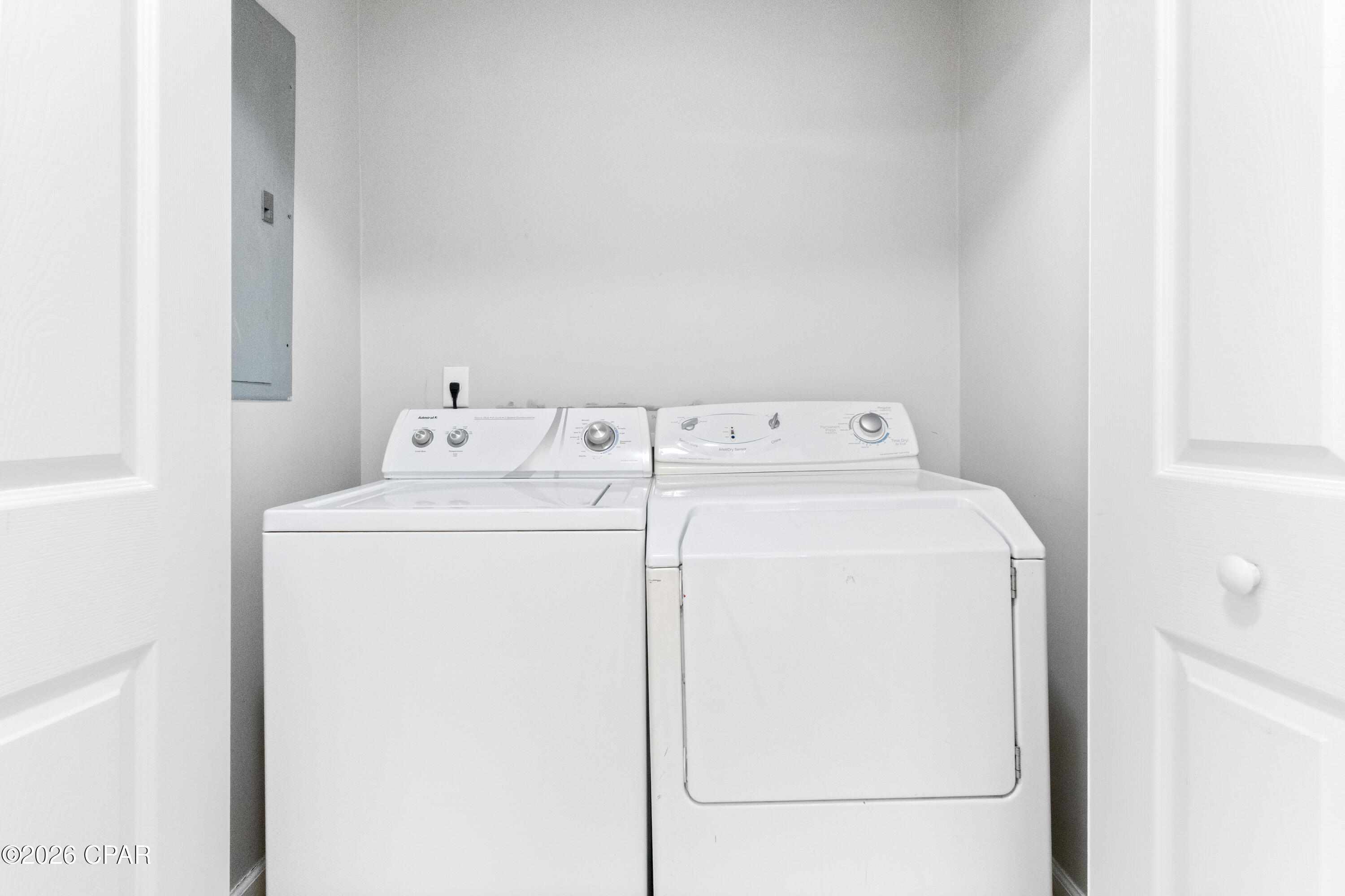 Image 8 For 754 Sherman Avenue B