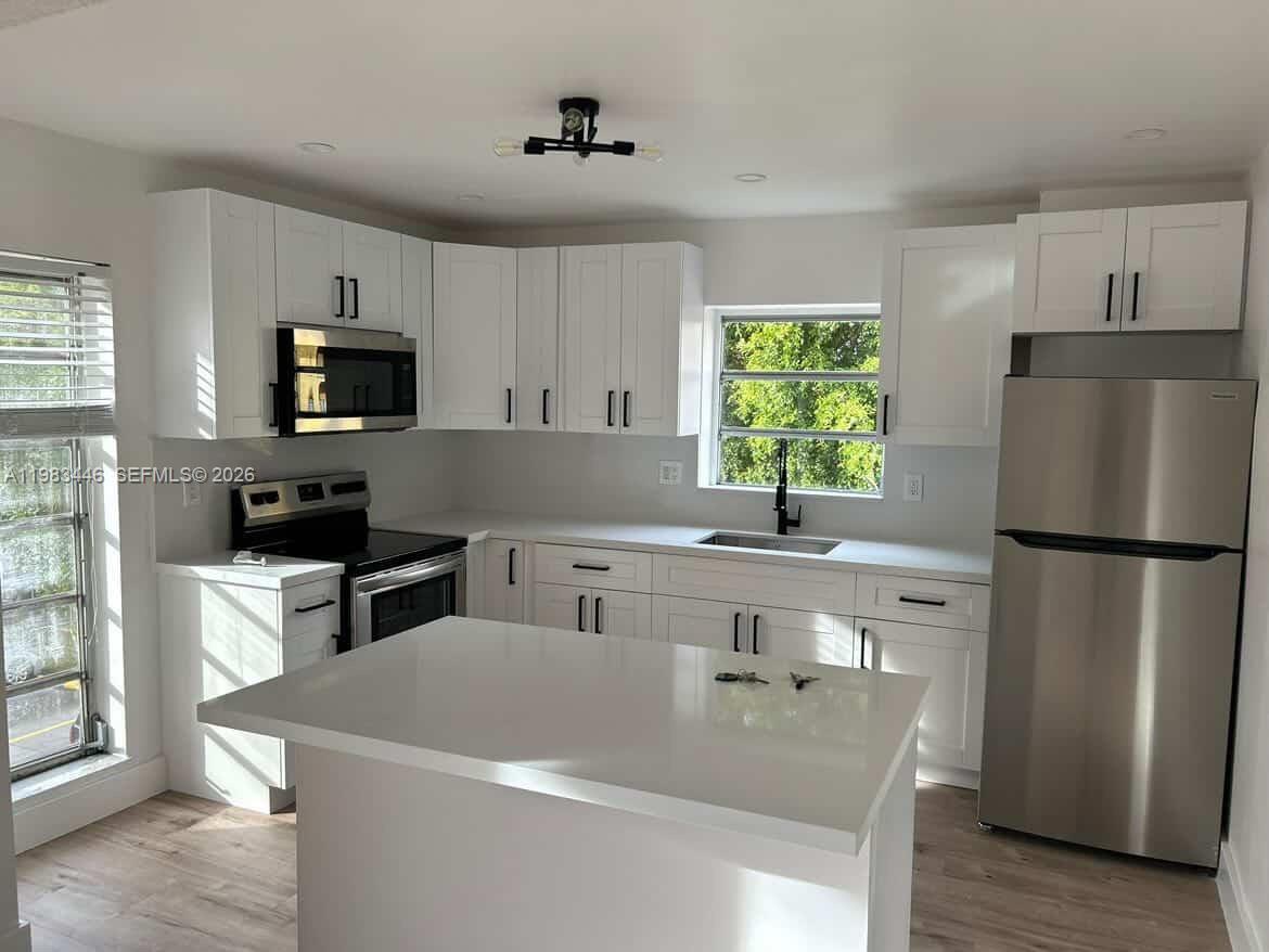 Sunset Villas Condo