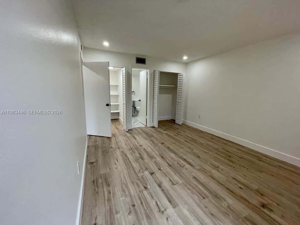 Property photo # 7