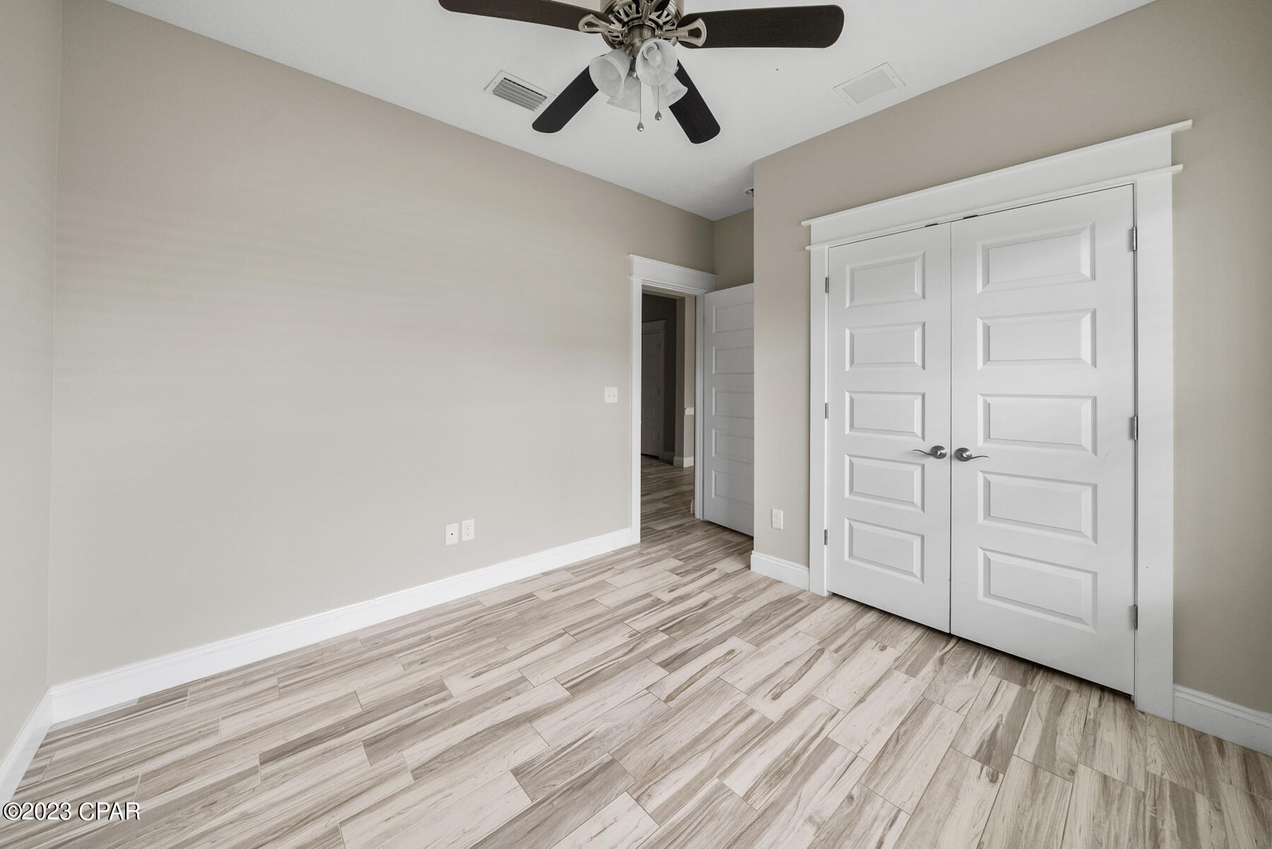 Image 23 For 305 Evergreen Street