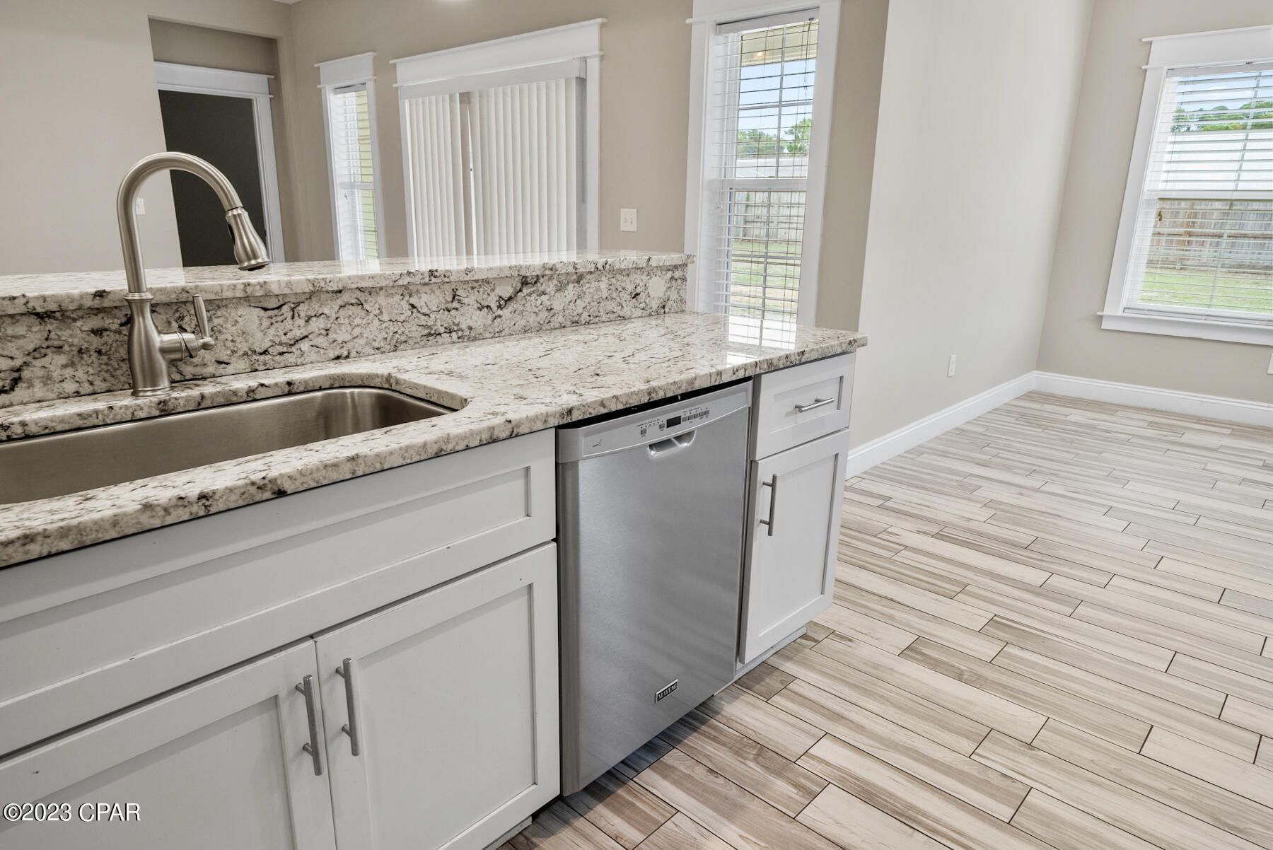 Image 5 For 305 Evergreen Street