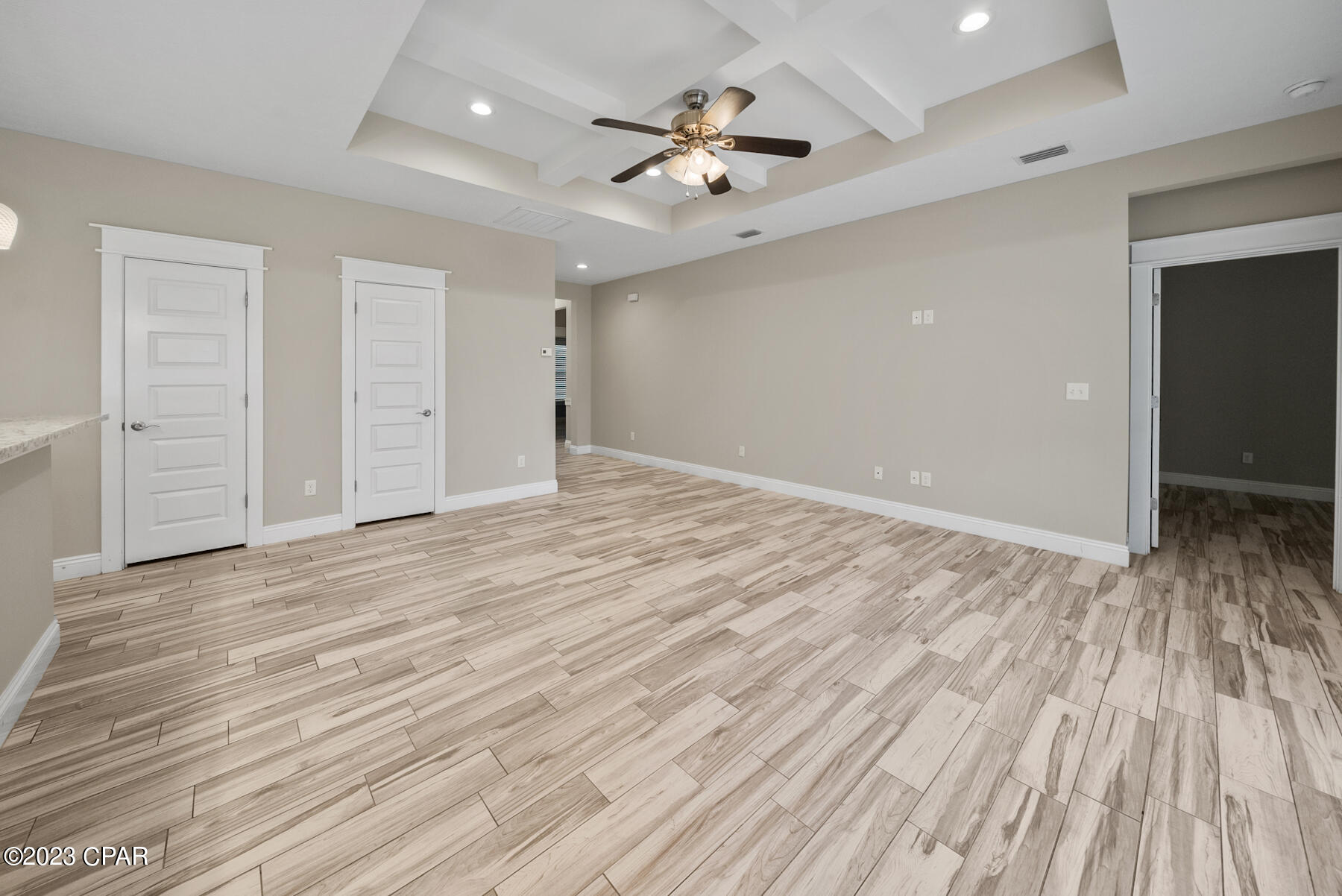 Image 6 For 305 Evergreen Street