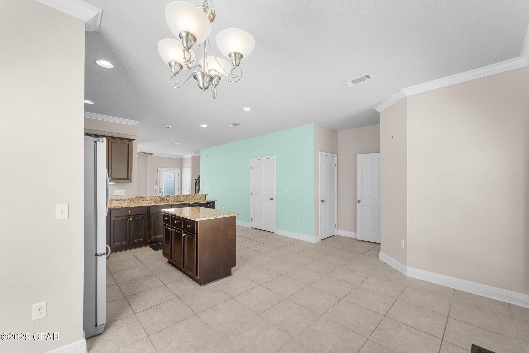 Image 14 For 308 Madison Circle