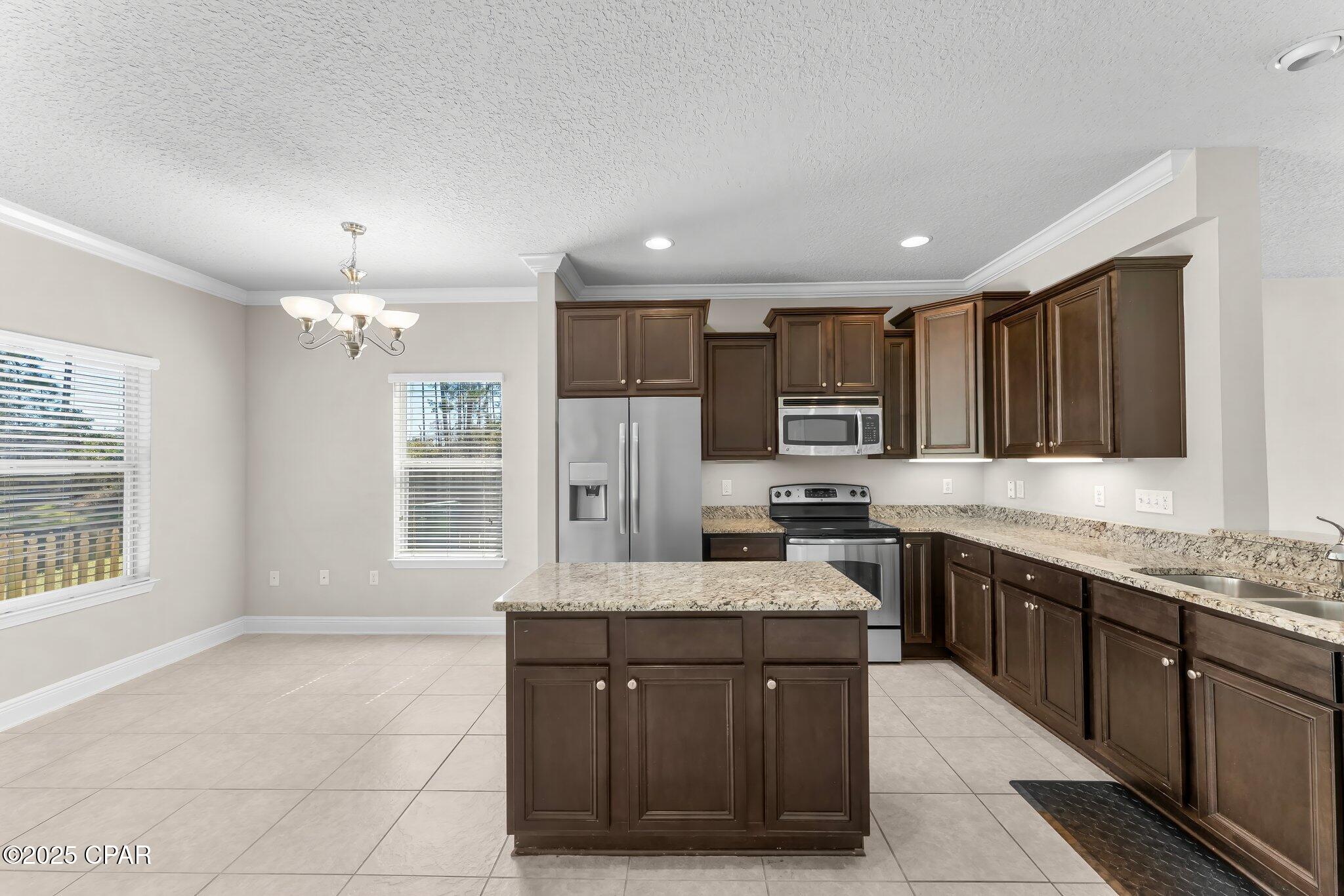 Image 9 For 308 Madison Circle