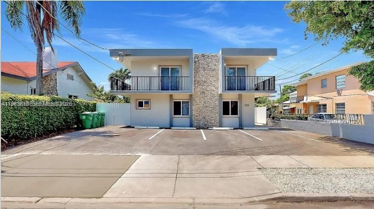 Lawrence Estate Land Cos