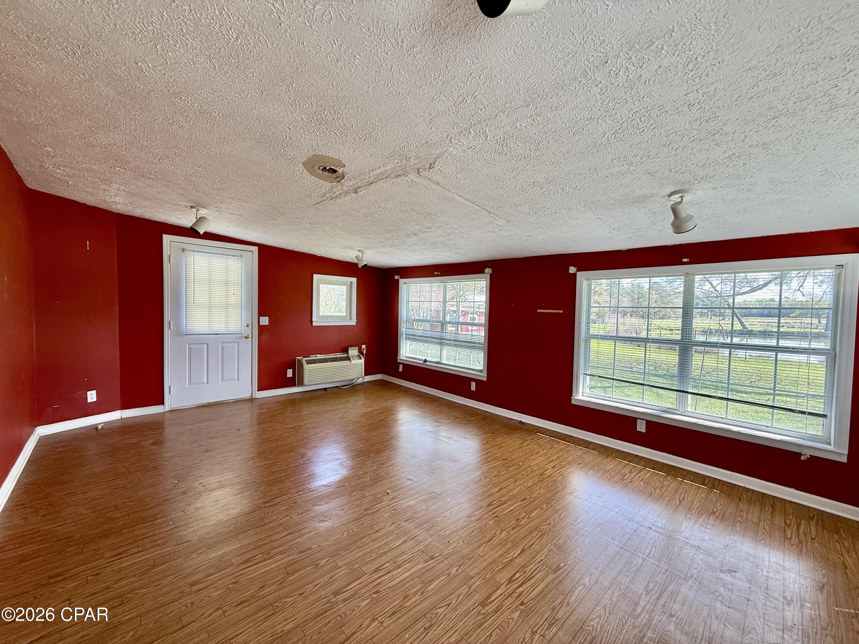 Image 24 For 4906 Galloway Road