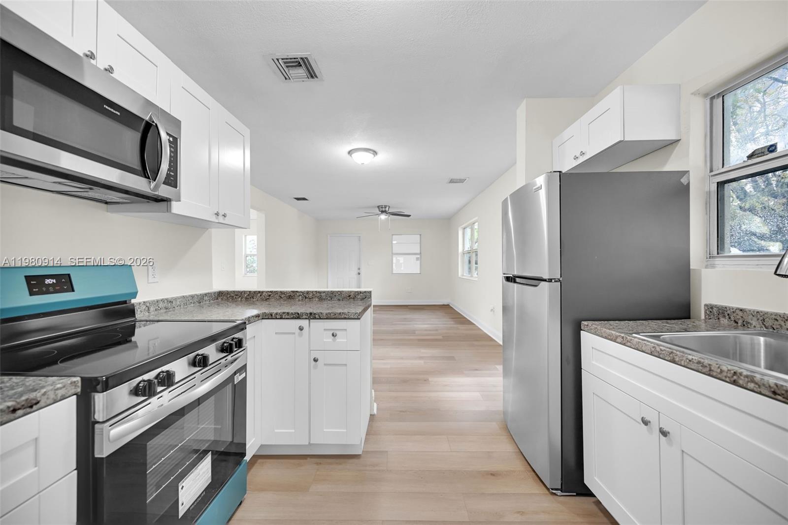 Property photo # 0