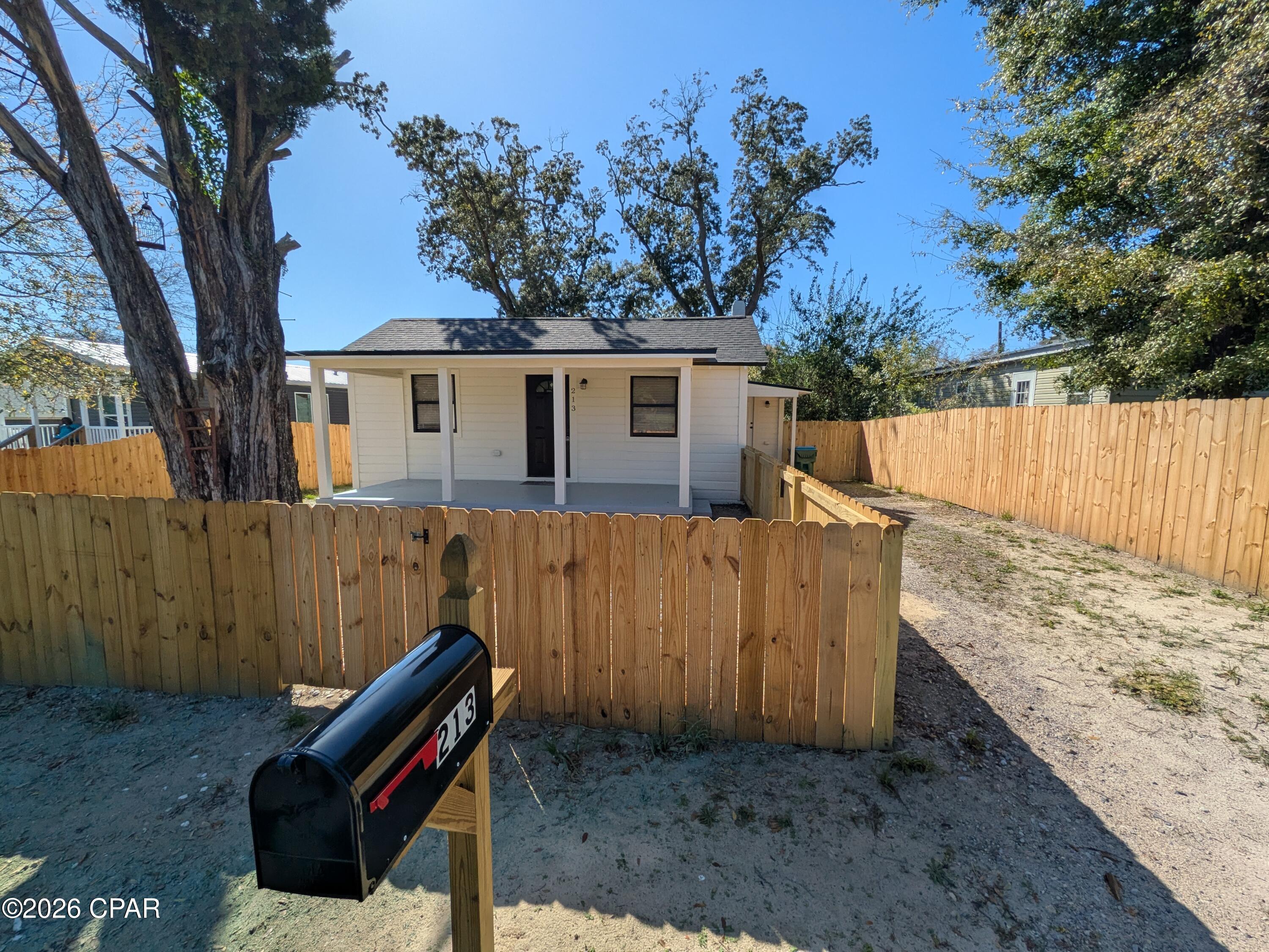 Image 3 For 213 Springfield Avenue