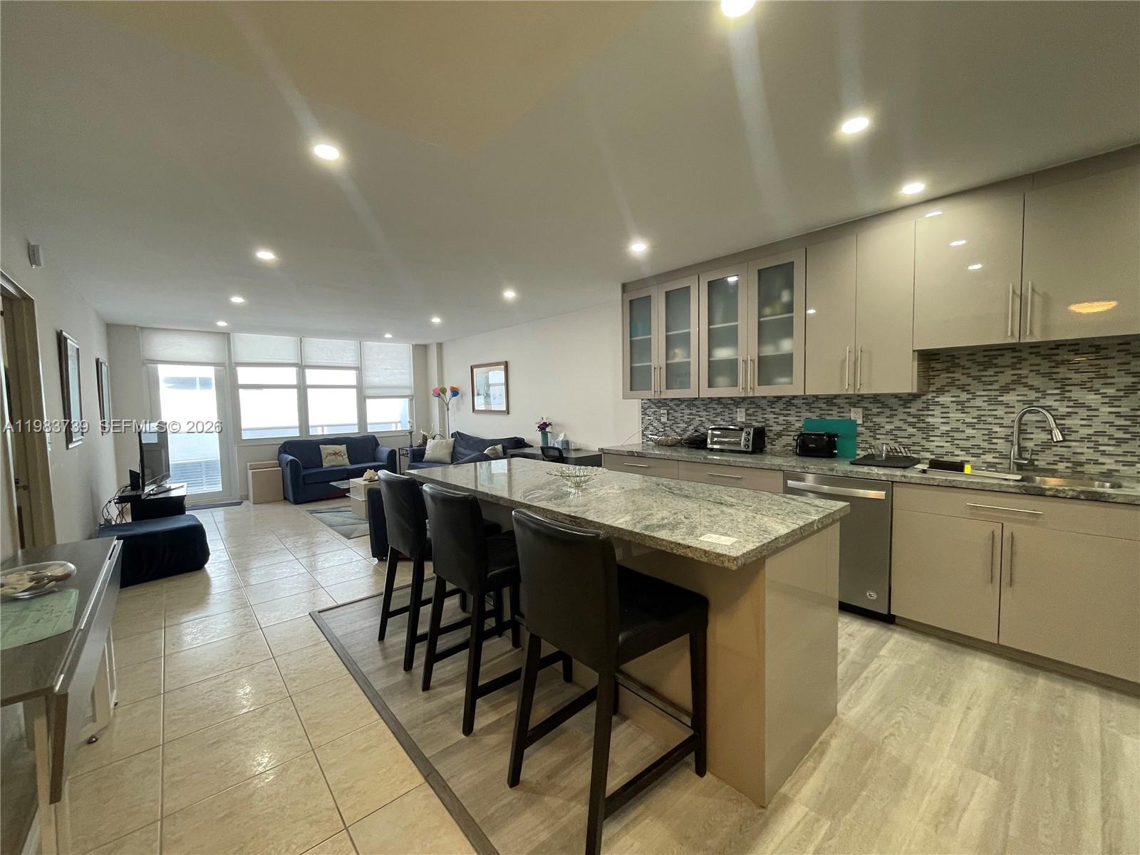 Property photo # 6