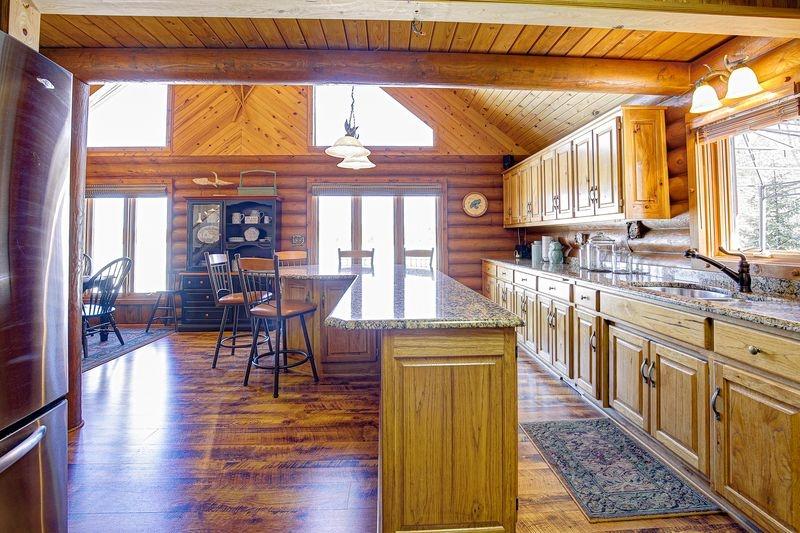 Roberts Lake Property 2210 Switzers Pt Rd Photo 16