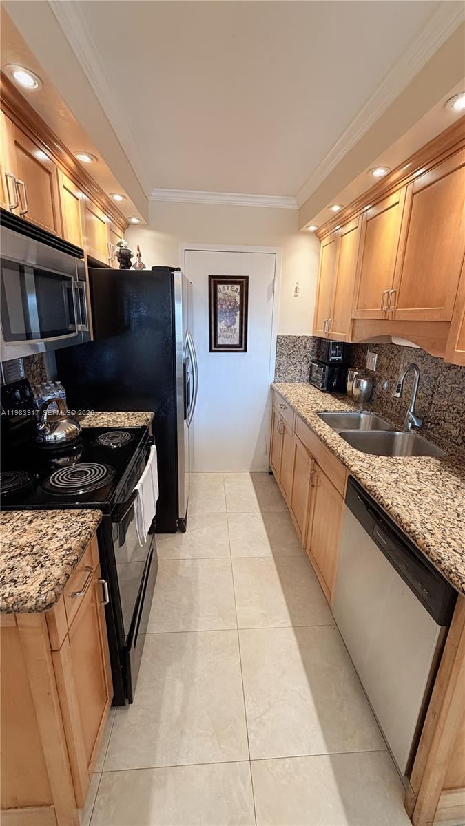 Property photo # 4