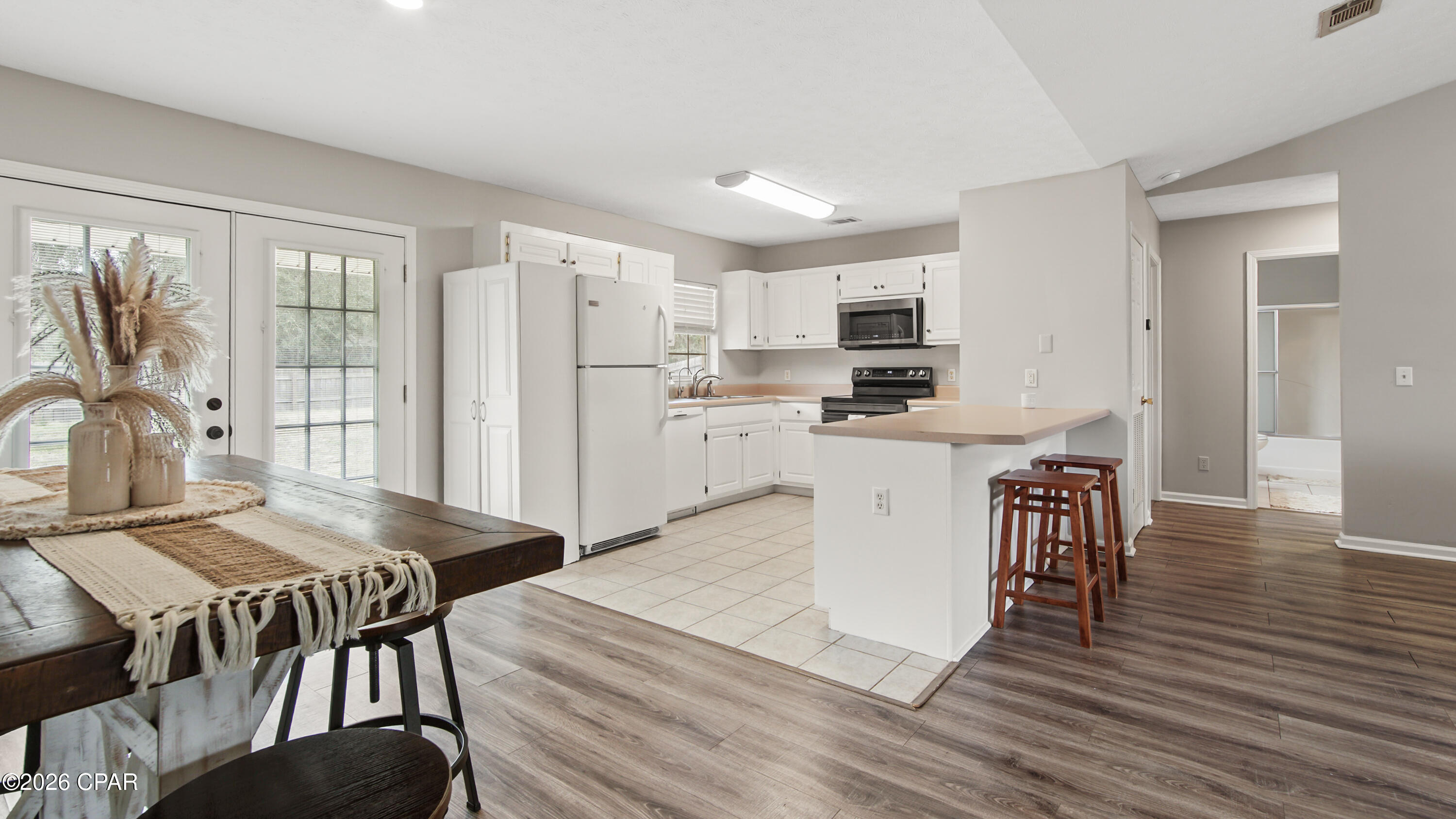 Image 14 For 7912 Campflowers Road