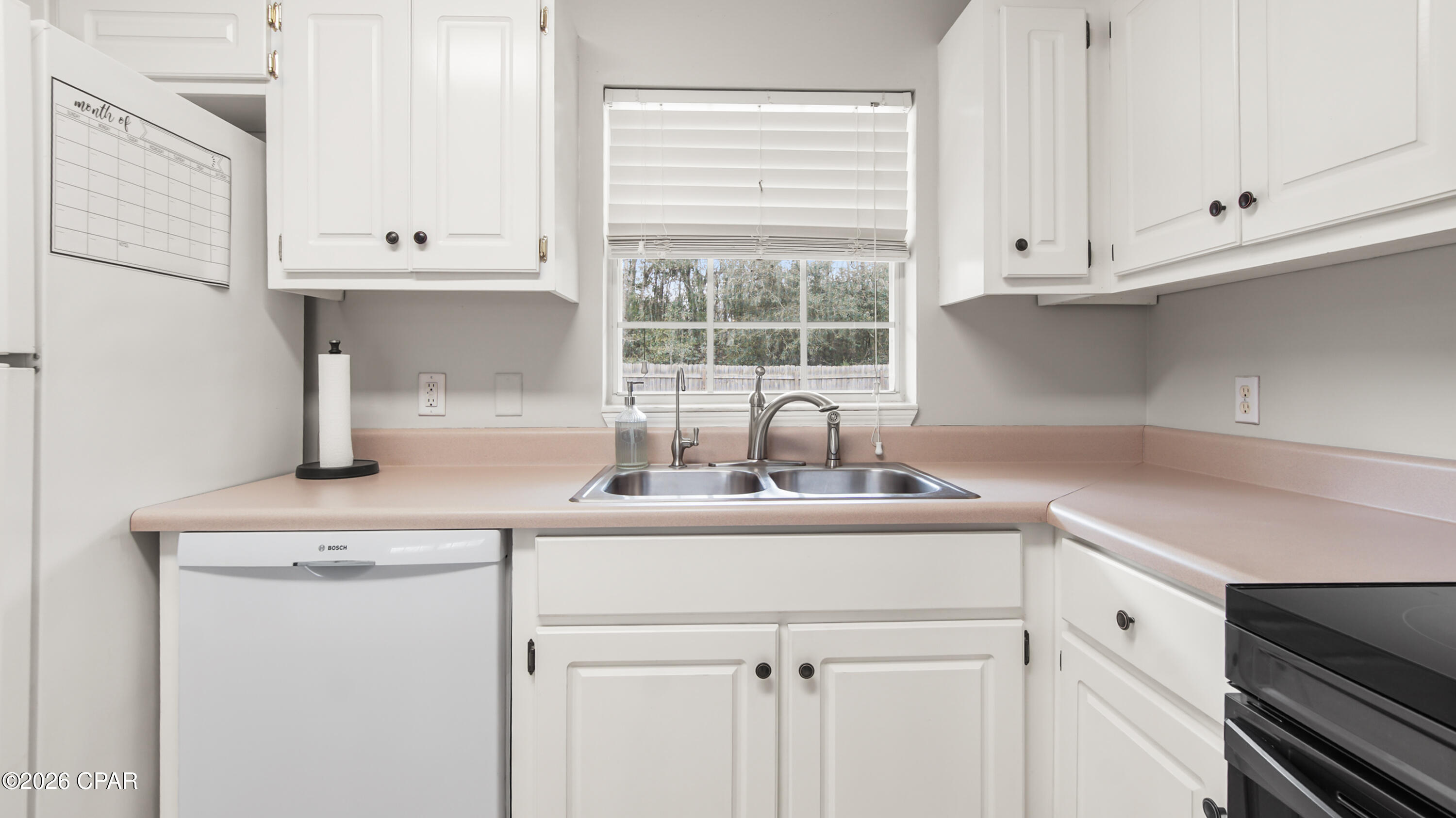 Image 17 For 7912 Campflowers Road