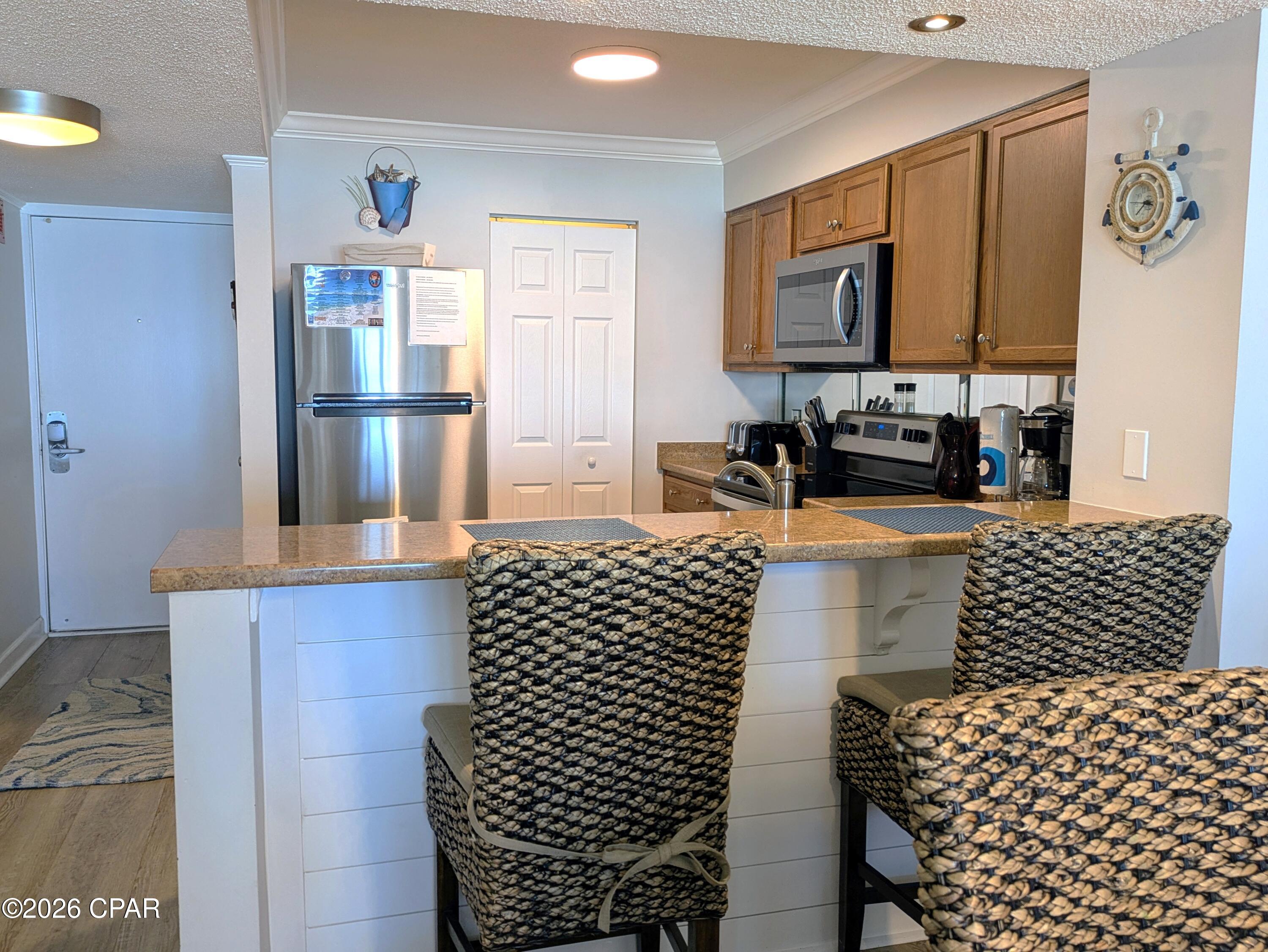 Image 5 For 7205 Thomas Drive D303