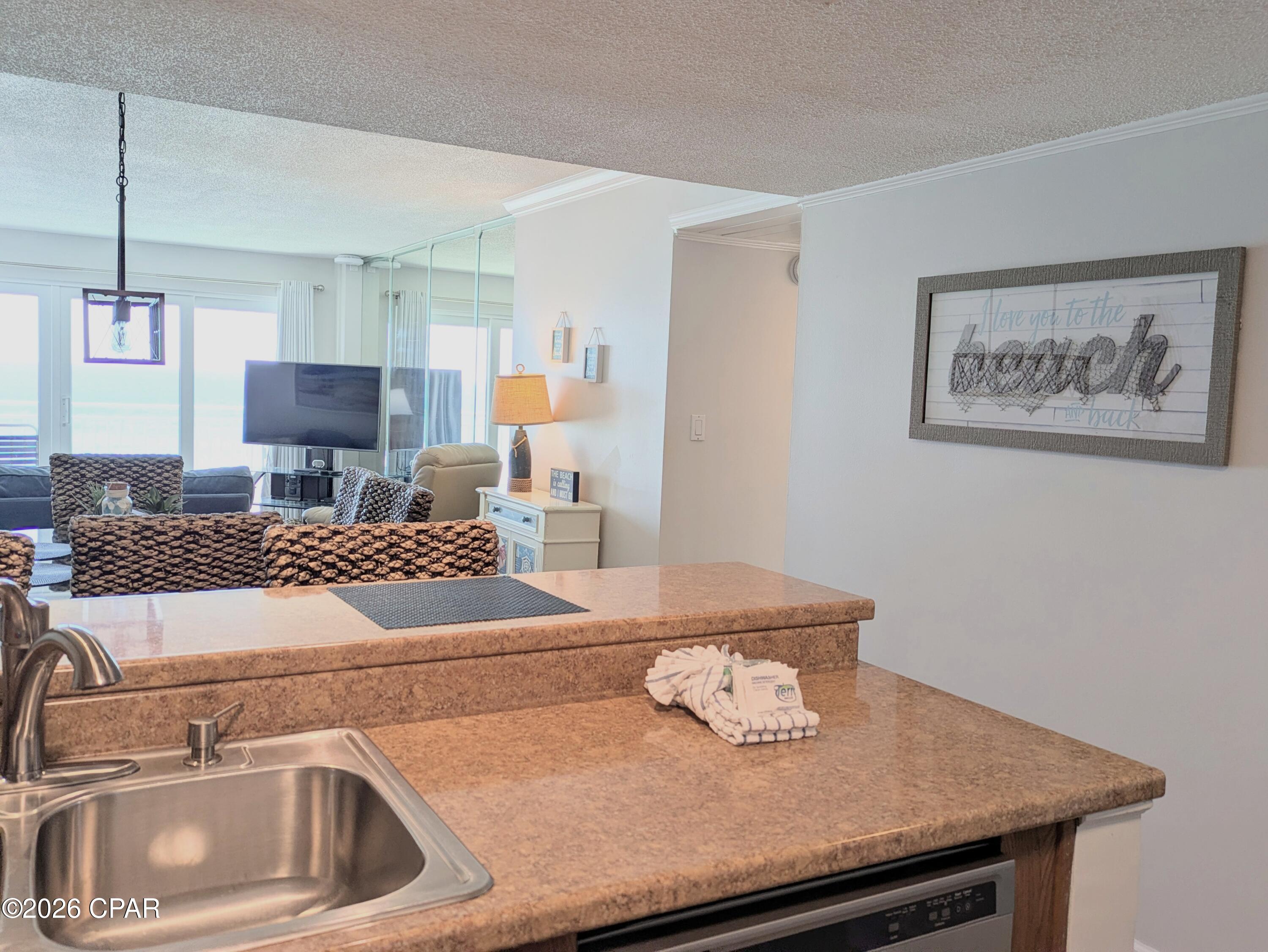 Image 9 For 7205 Thomas Drive D303