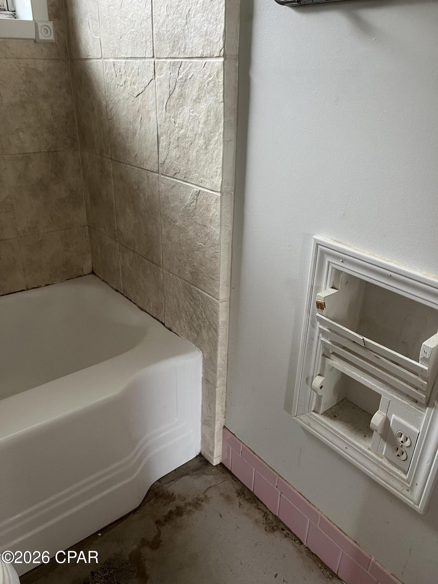 Image 16 For 604 Barton Avenue