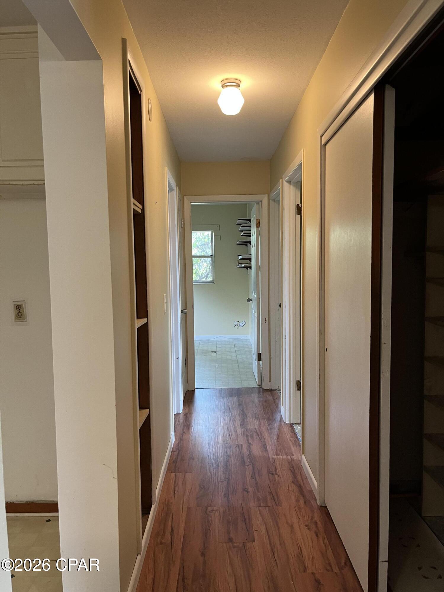 Image 8 For 604 Barton Avenue