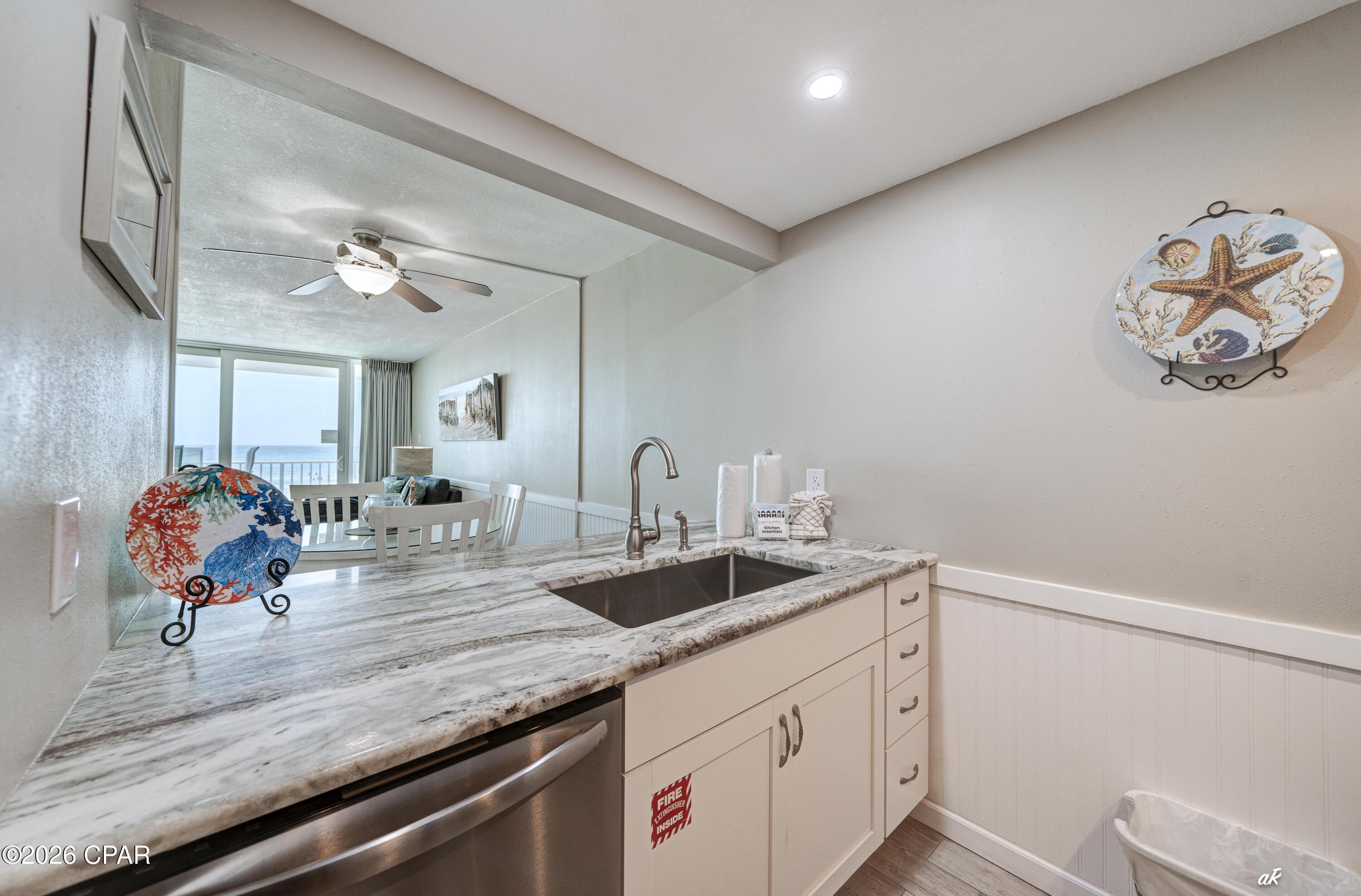 Image 10 For 11757 Front Beach Road W105