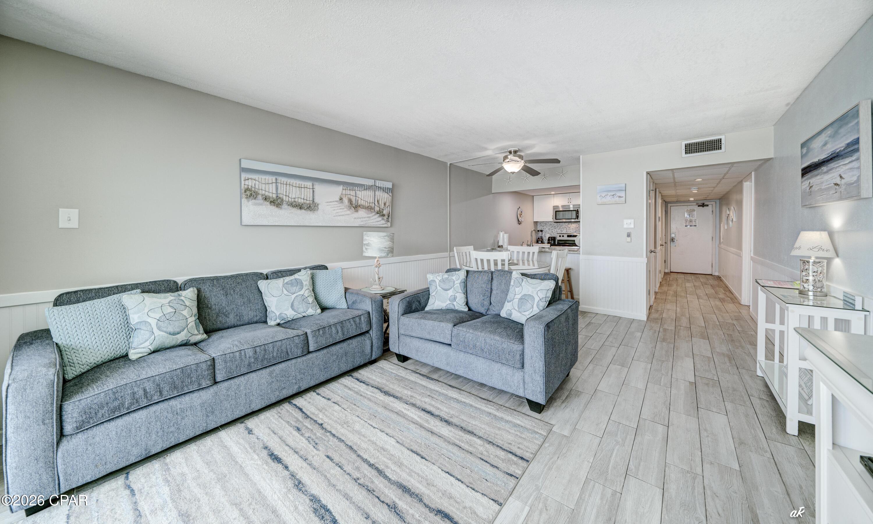 Image 11 For 11757 Front Beach Road W105