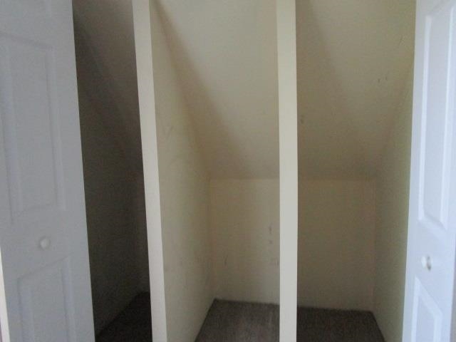 135 Dillon Ct