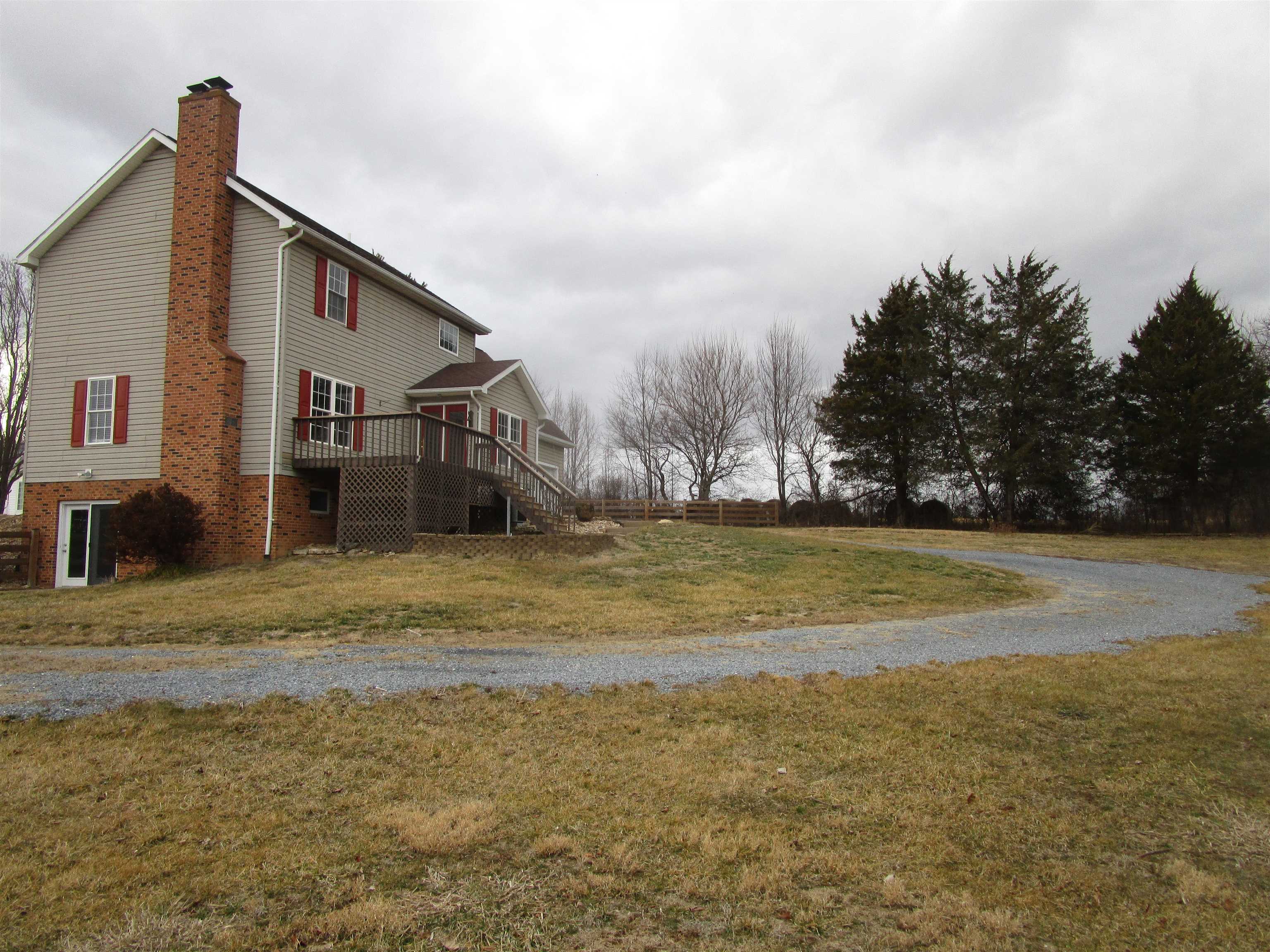 135 Dillon Ct