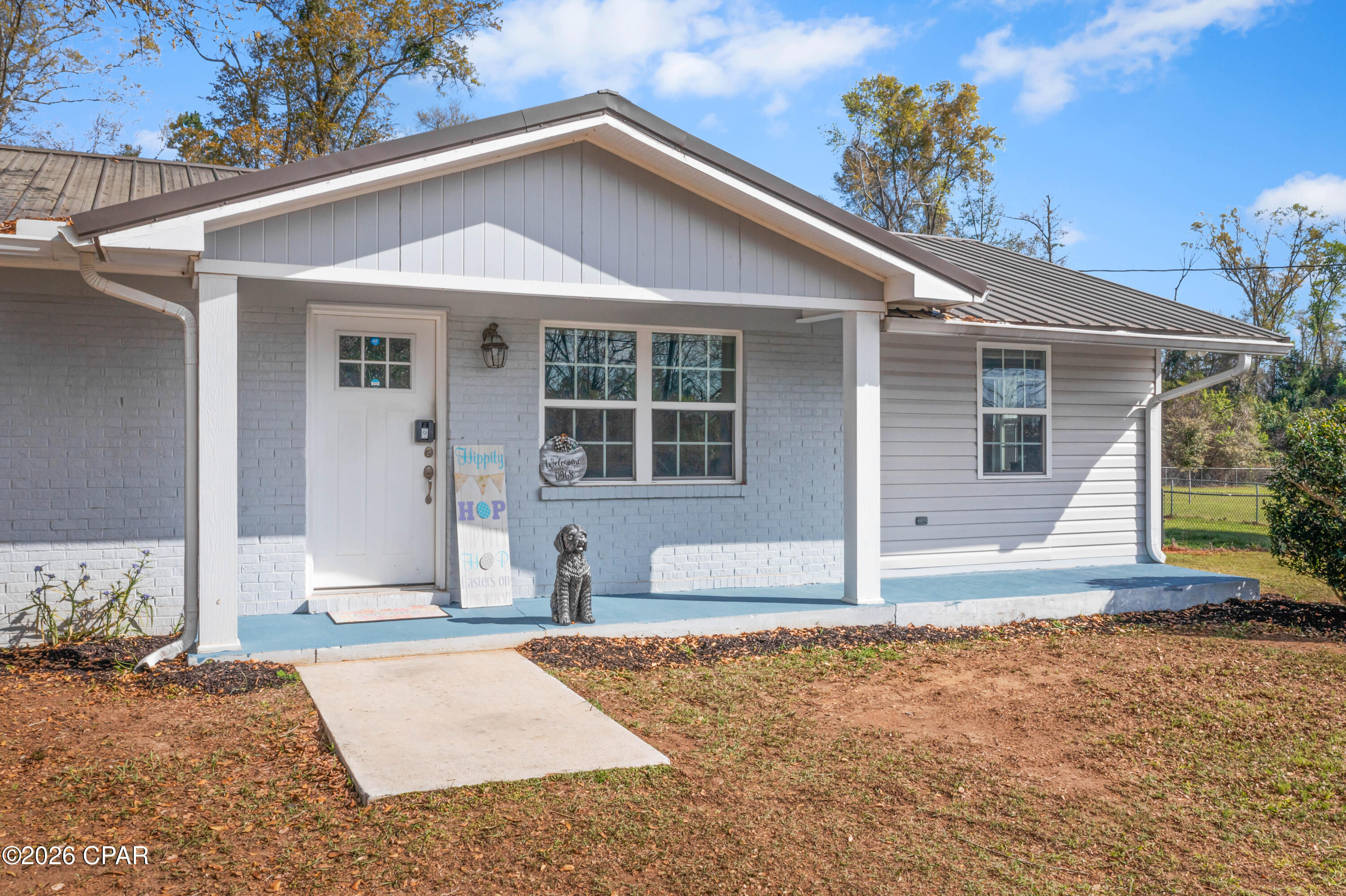 Image 2 For 4966 Redwood Drive