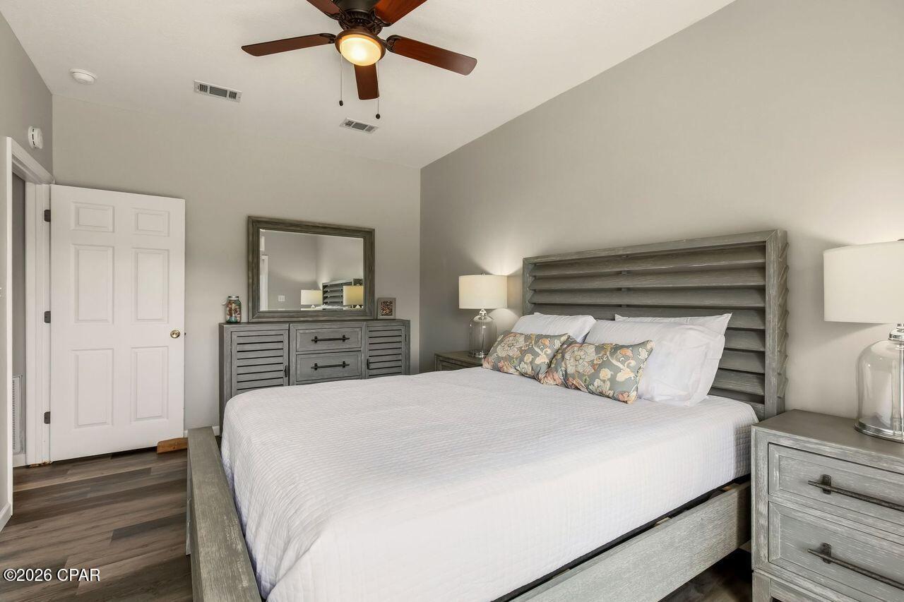 Listing photo id 11 for 76 Gulf View Drive