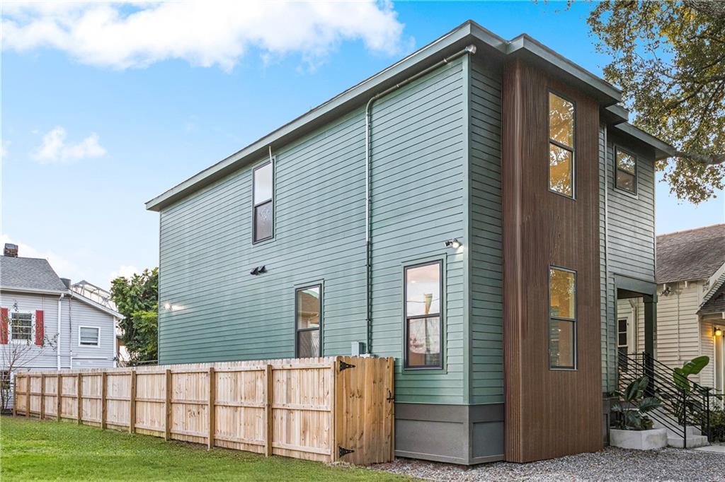 Homes for sale in New Orleans, LA | 331 Newton St, New Orleans, LA 70114 | MLS# 2547961