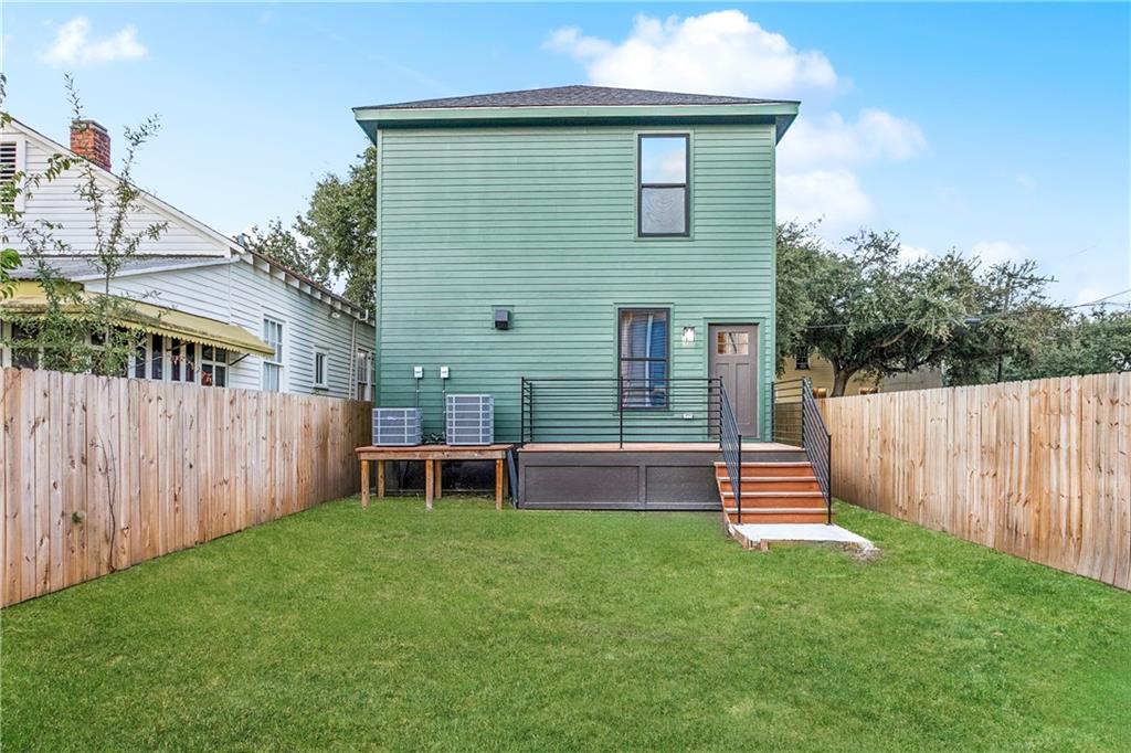 Homes for sale in New Orleans, LA | 331 Newton St, New Orleans, LA 70114 | MLS# 2547961