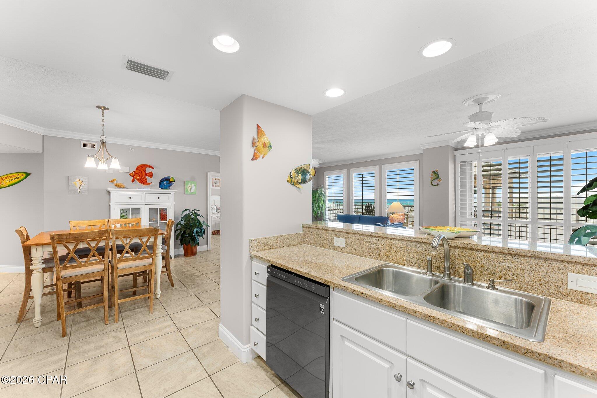 Image 10 For 5004 Thomas Drive 112