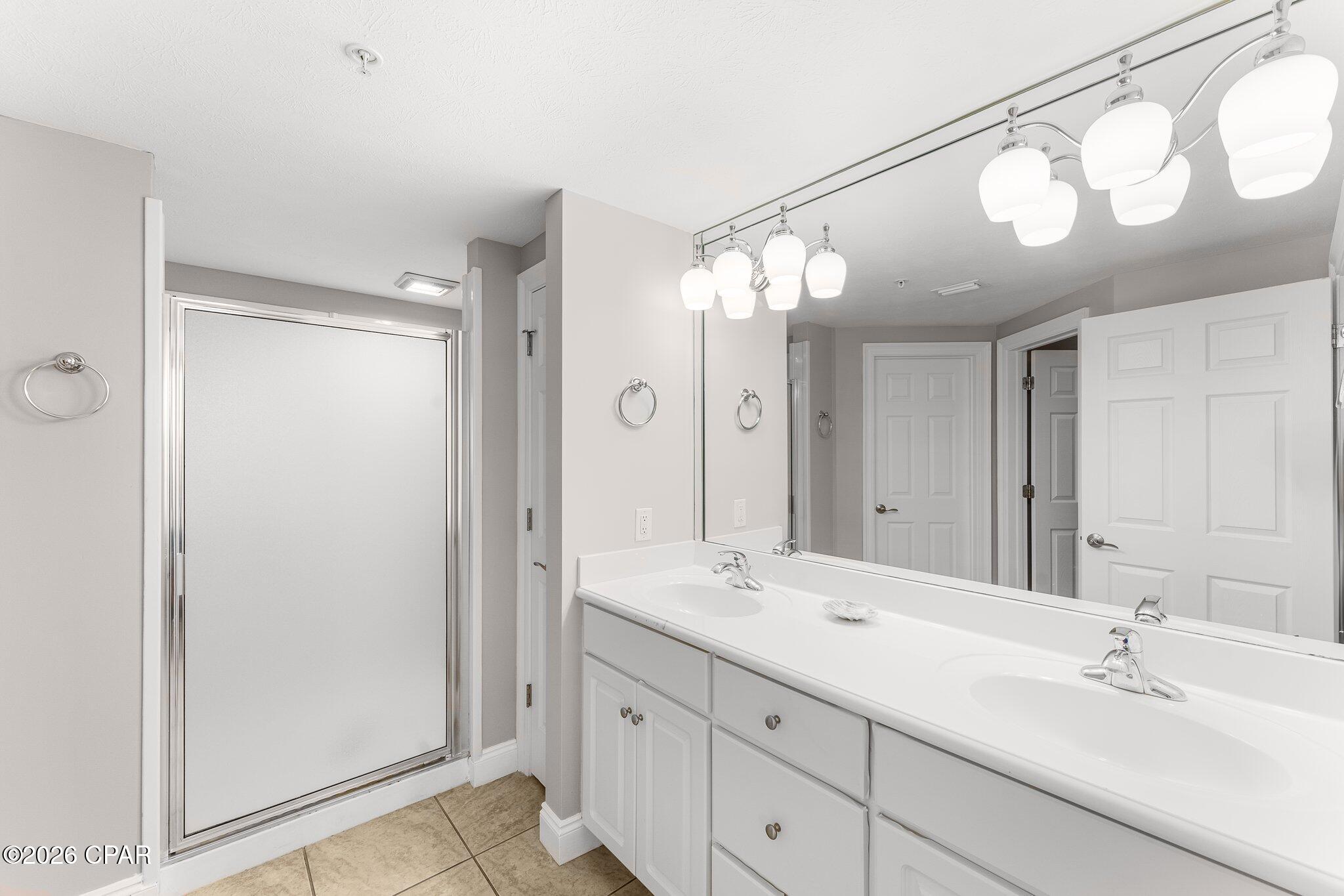 Image 23 For 5004 Thomas Drive 112