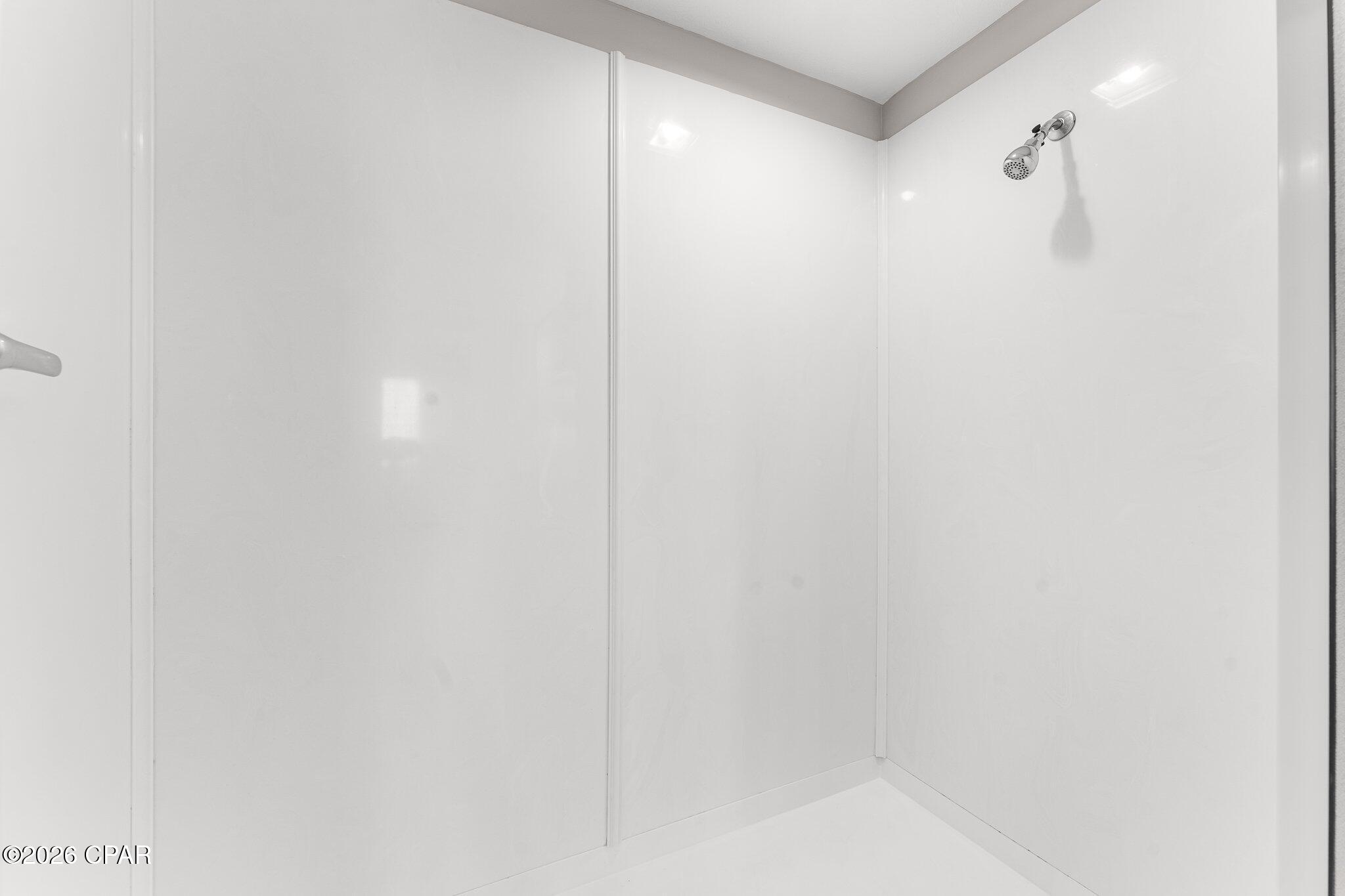 Image 24 For 5004 Thomas Drive 112