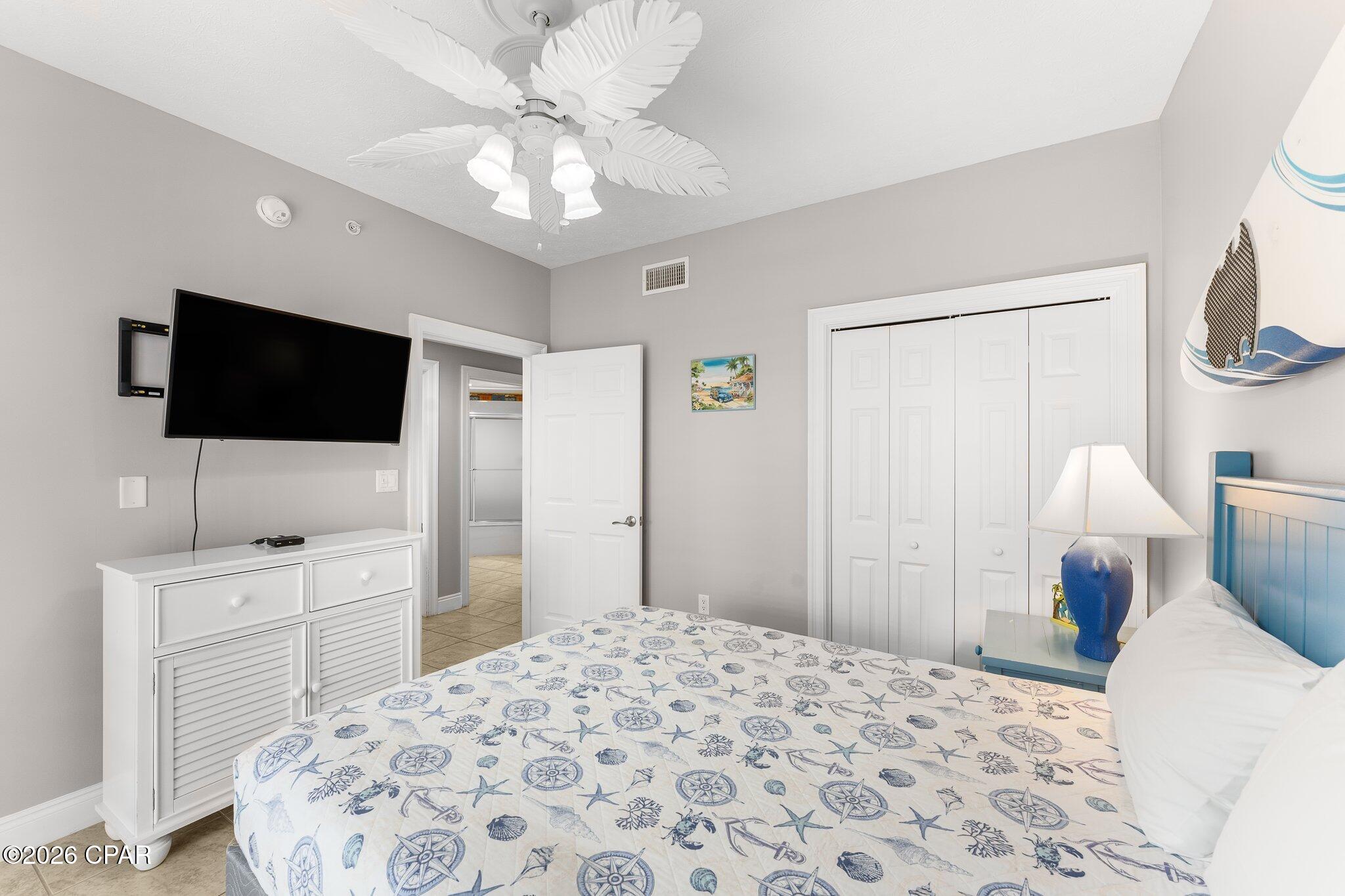 Image 30 For 5004 Thomas Drive 112