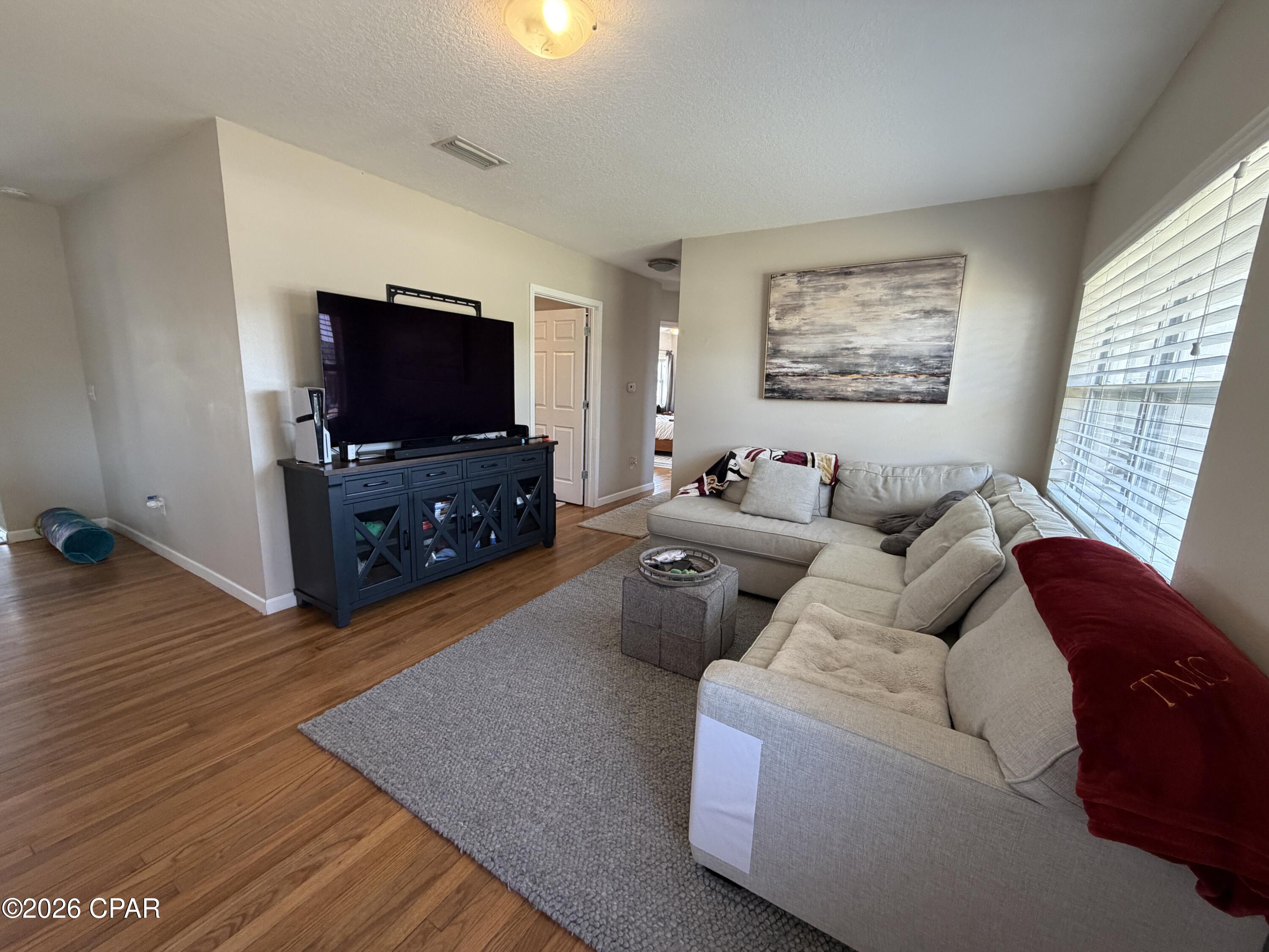 Image 13 For 206 Cove Terrace Drive