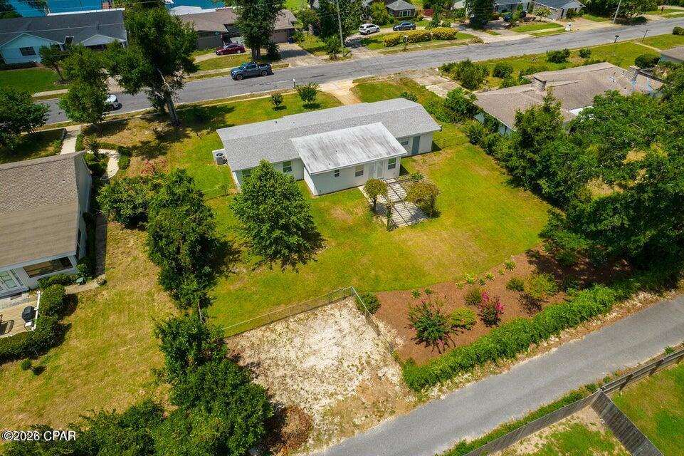 Image 7 For 206 Cove Terrace Drive