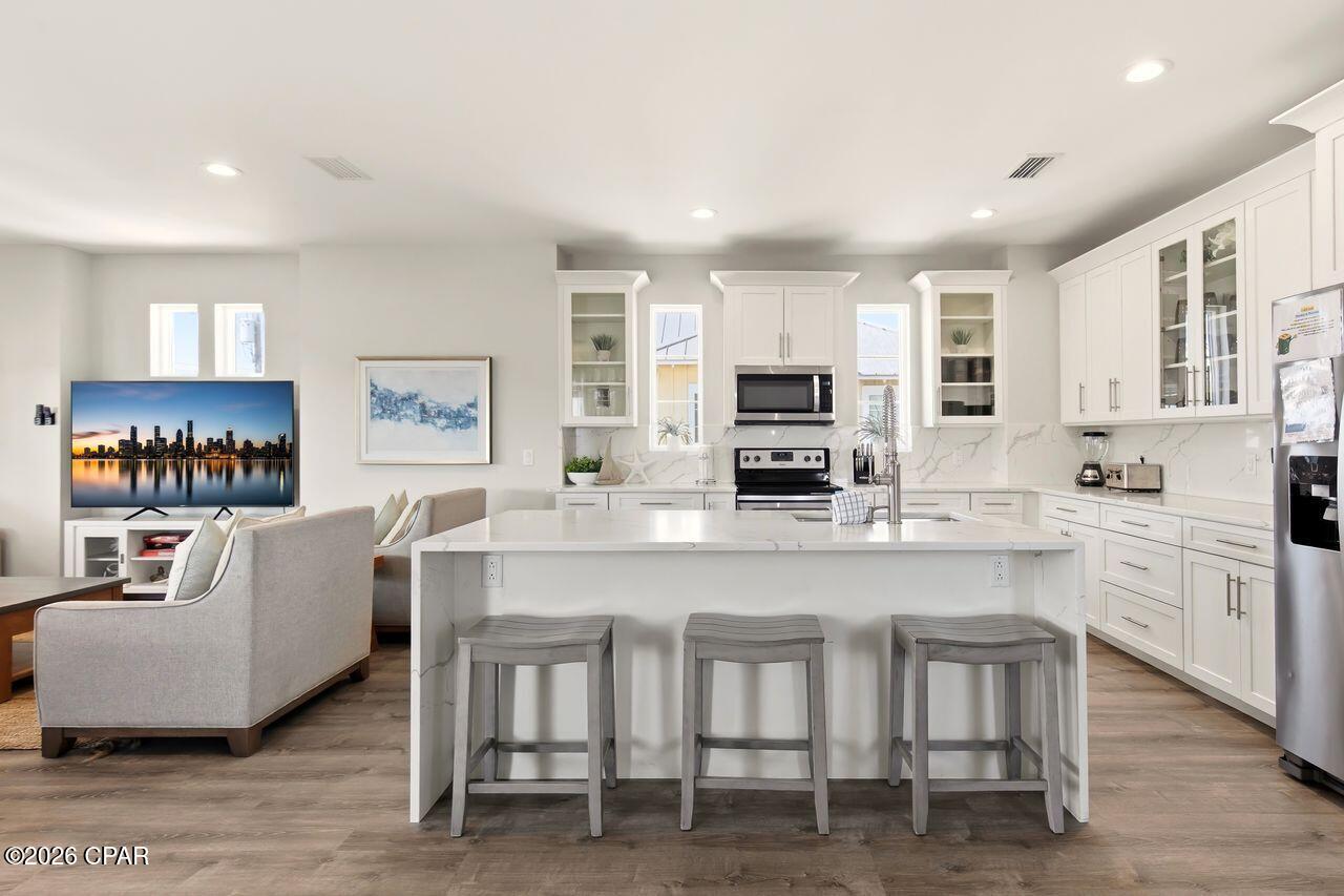 Image 12 For 5522 Thomas Drive