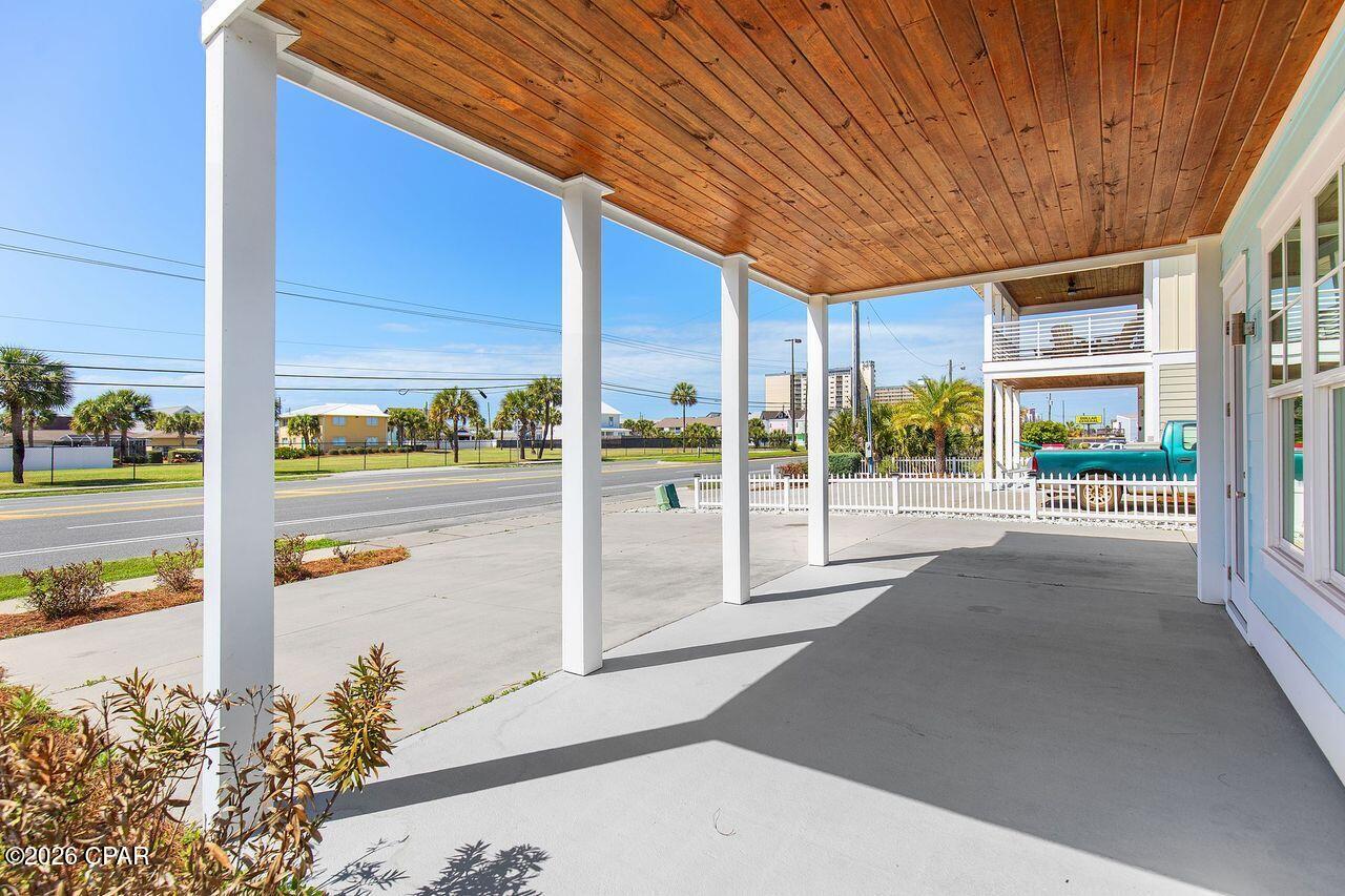 Image 2 For 5522 Thomas Drive